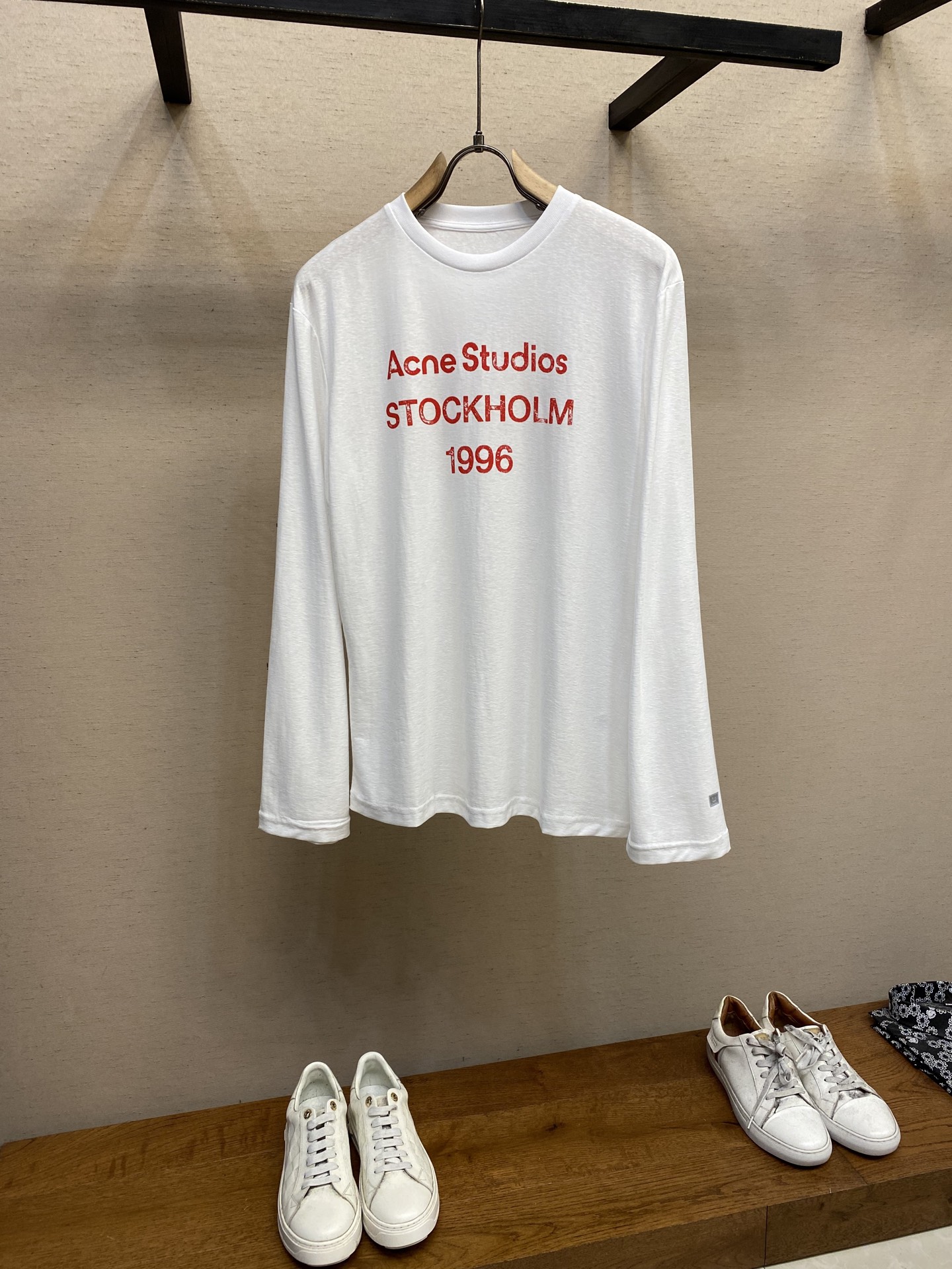 Glittery Loose Cotton T-shirt in XS, S, M Sizes – No Special Price