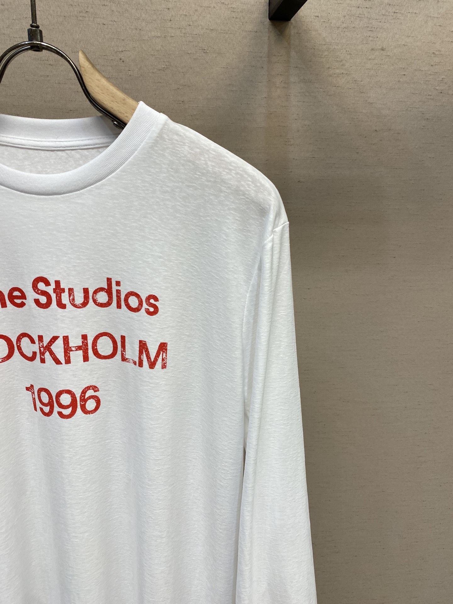 Glittery Loose Cotton T-shirt in XS, S, M Sizes – No Special Price - 图片 3