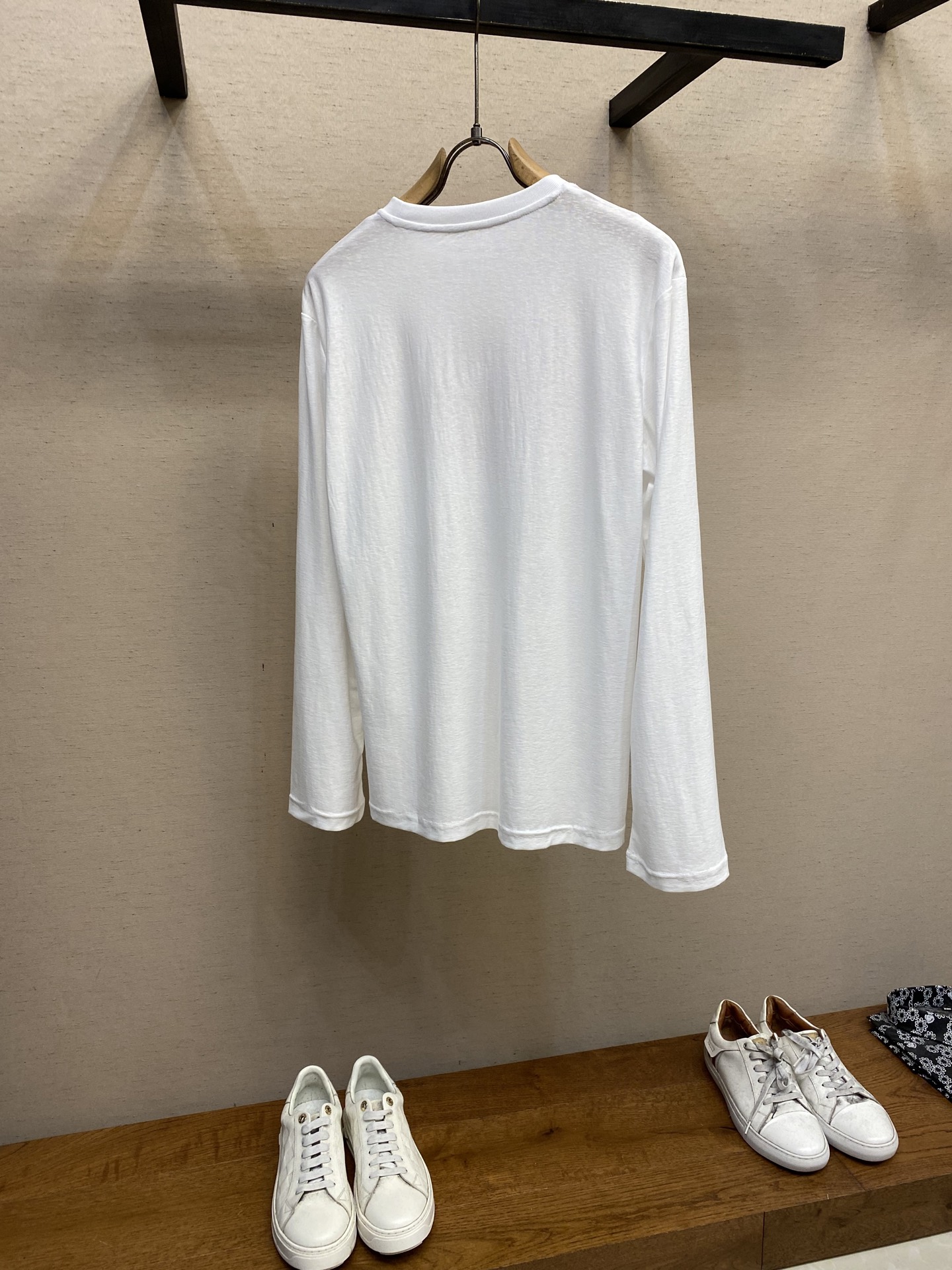 Glittery Loose Cotton T-shirt in XS, S, M Sizes – No Special Price - 图片 2