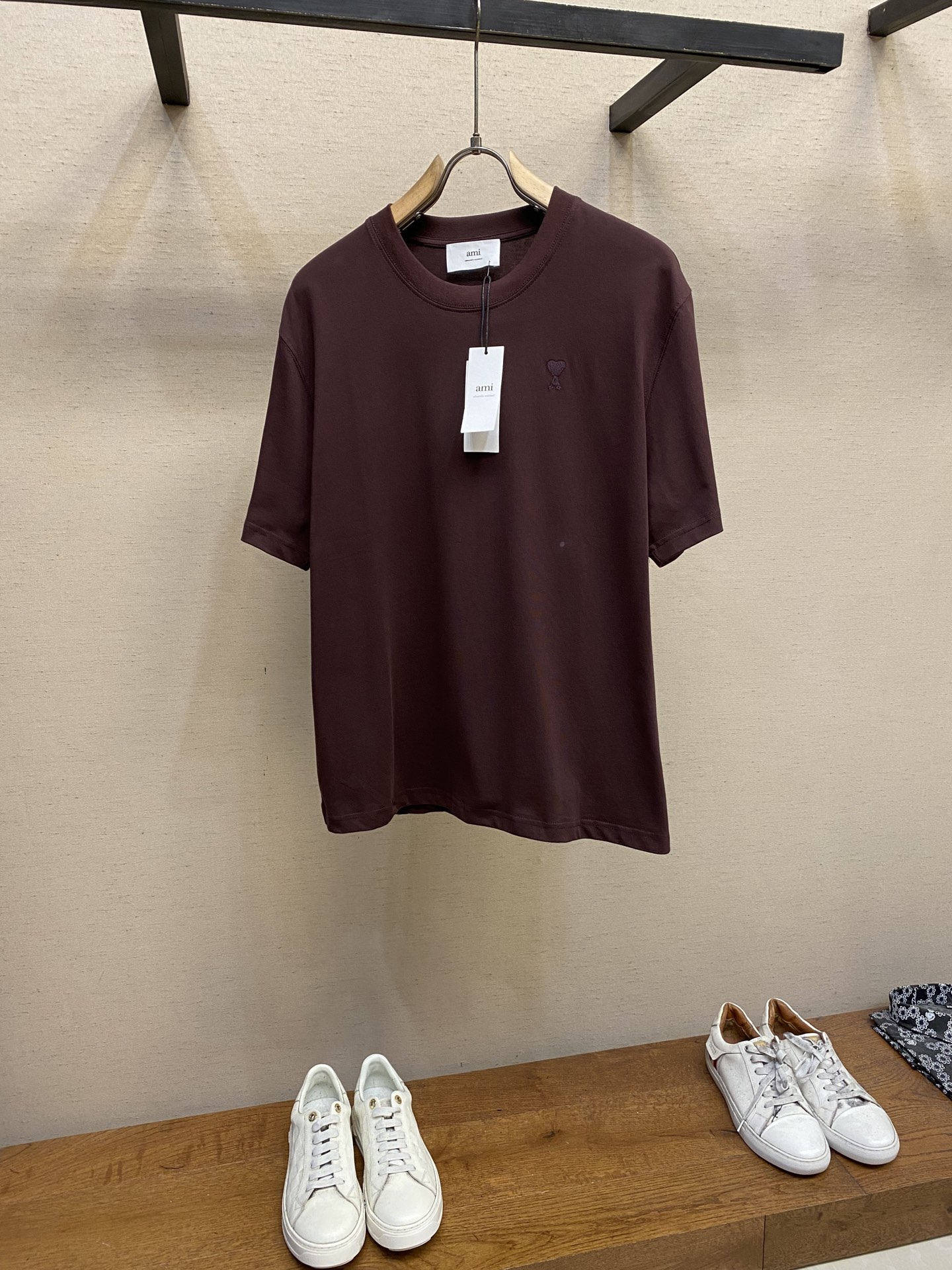 NO:138998,AMI...25 spring and summer new embroidered original color love logo pure cotton short-sleeved T-shirt with double-pressure thread round neck, same style for men and women Size S-XL, T-shirt,tees, t-shirt,alexander wang19860909AMI……25春夏新款刺绣原色爱心logo纯棉短袖T恤 包边双压线螺纹圆领 男女同款 尺码S-XL,,T-shirt,tees，t-shirt,alexander wang,Men's clothing