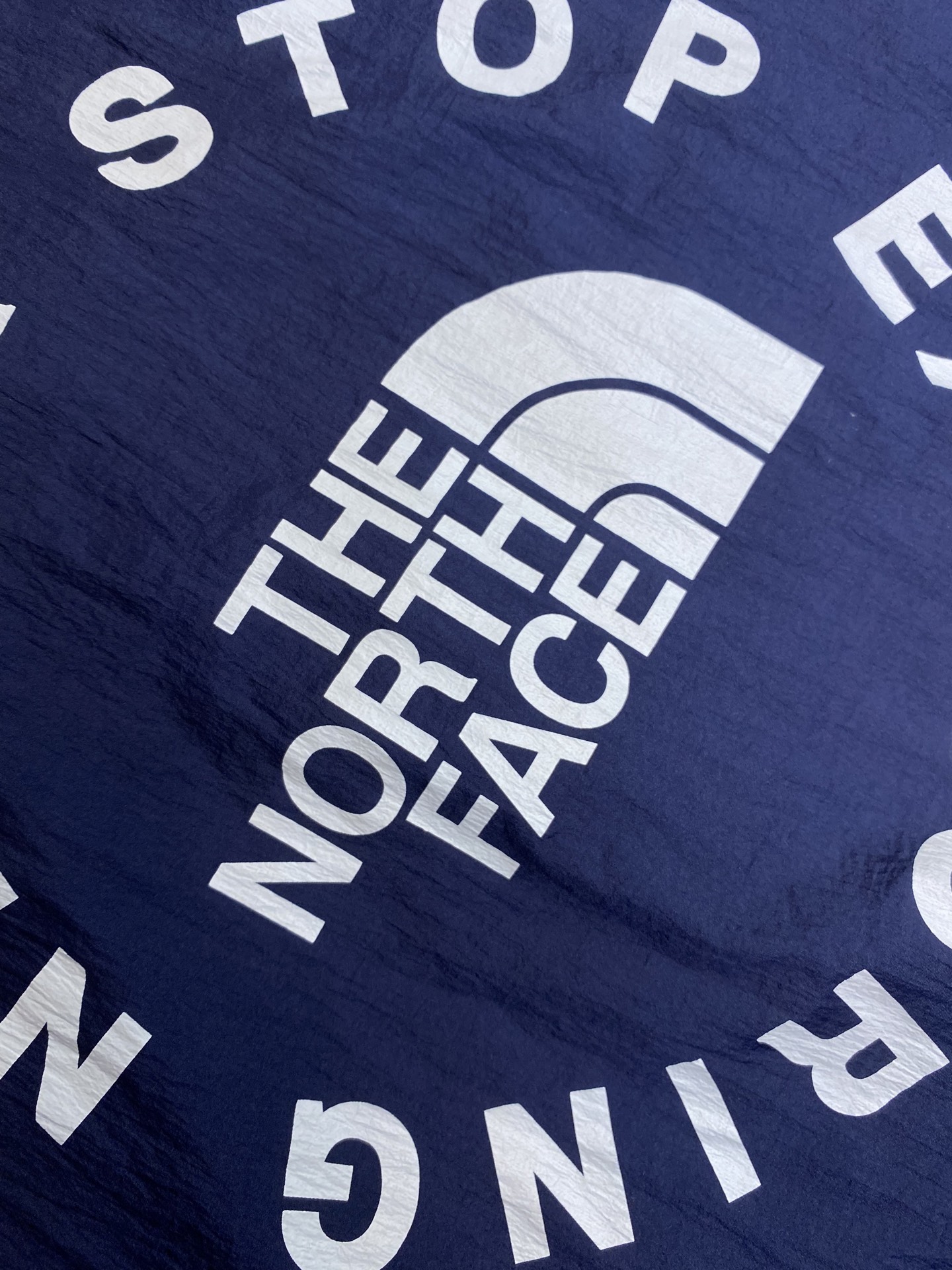 “New Spring and Summer Collection from The North Face: UV Protection, Lightweight, and Stylish!” - 图片 9