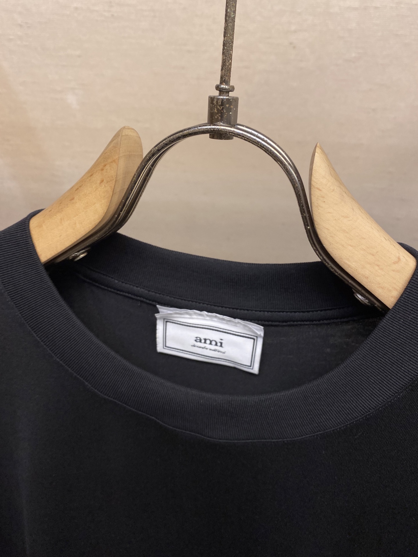 Luxury Pure Cotton T-shirts with Short Sleeves for Casual Style Fashionistas - 图片 4