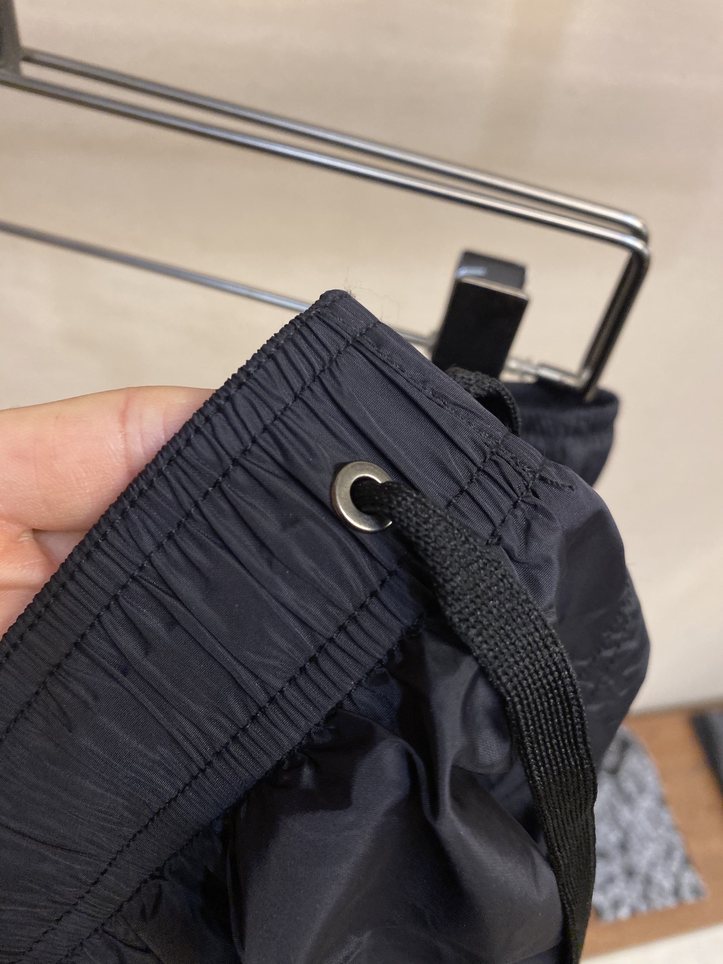 Versace 2025 Summer Beach Shorts: Classic, Colorful, Hardware Details, Polyester Fabric, Various Sizes. - 图片 5