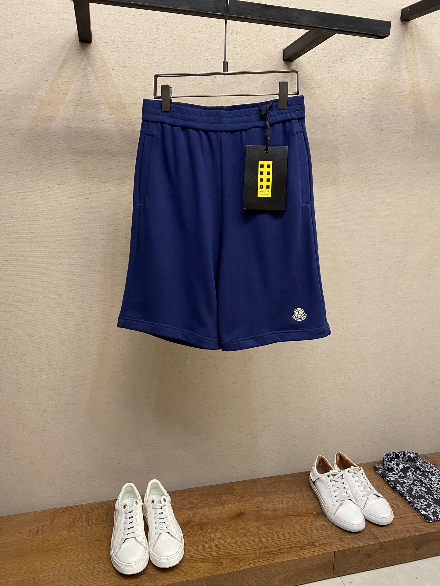 Moncler Cotton Shorts: Embroidered Logo, High-Quality Fabric, Precise Embroidery, Size Stability