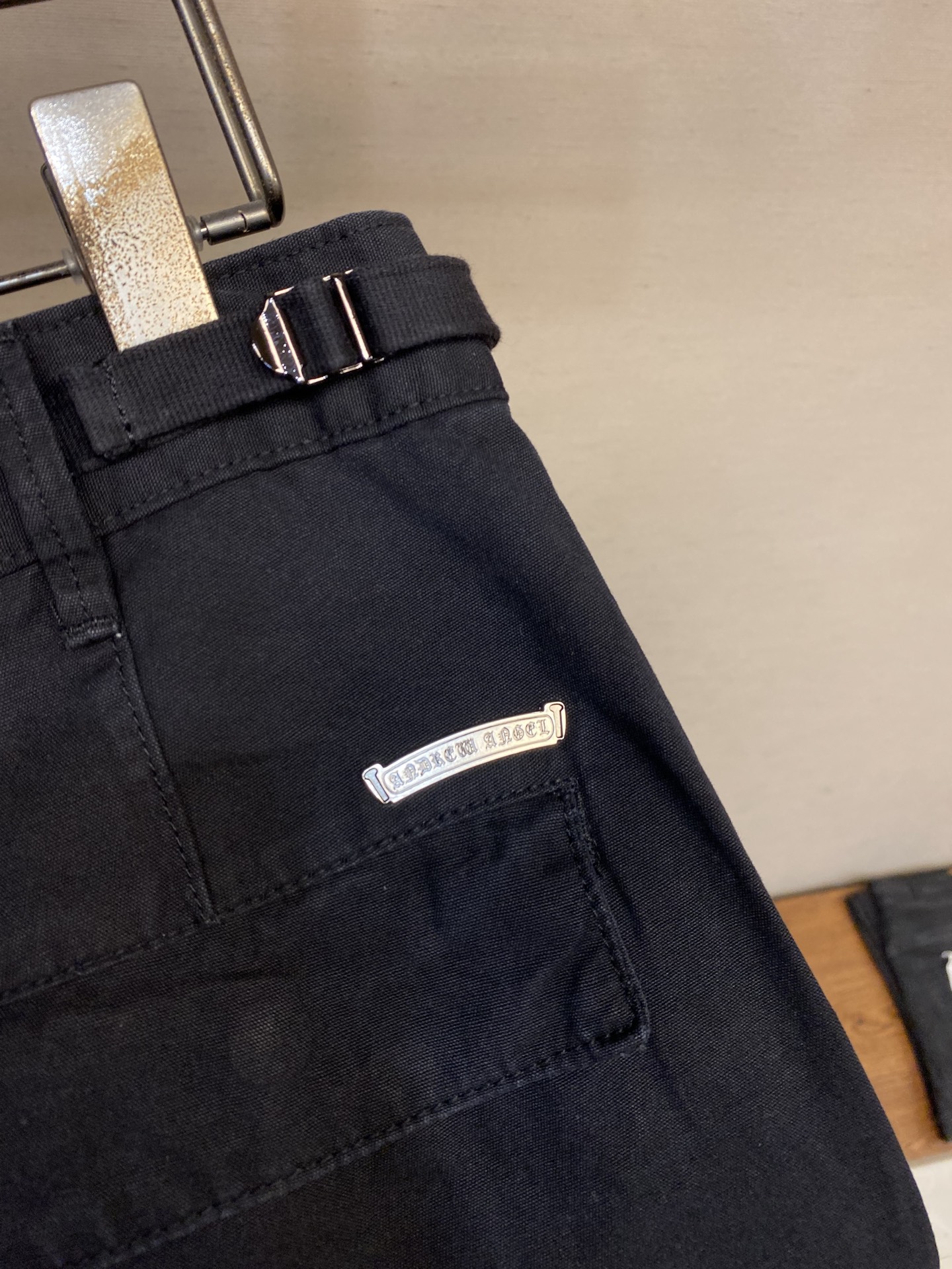 P572 Chelome Heart Men’s Crotch Pants: Fashionable, Comfortable, and Versatile - 图片 8