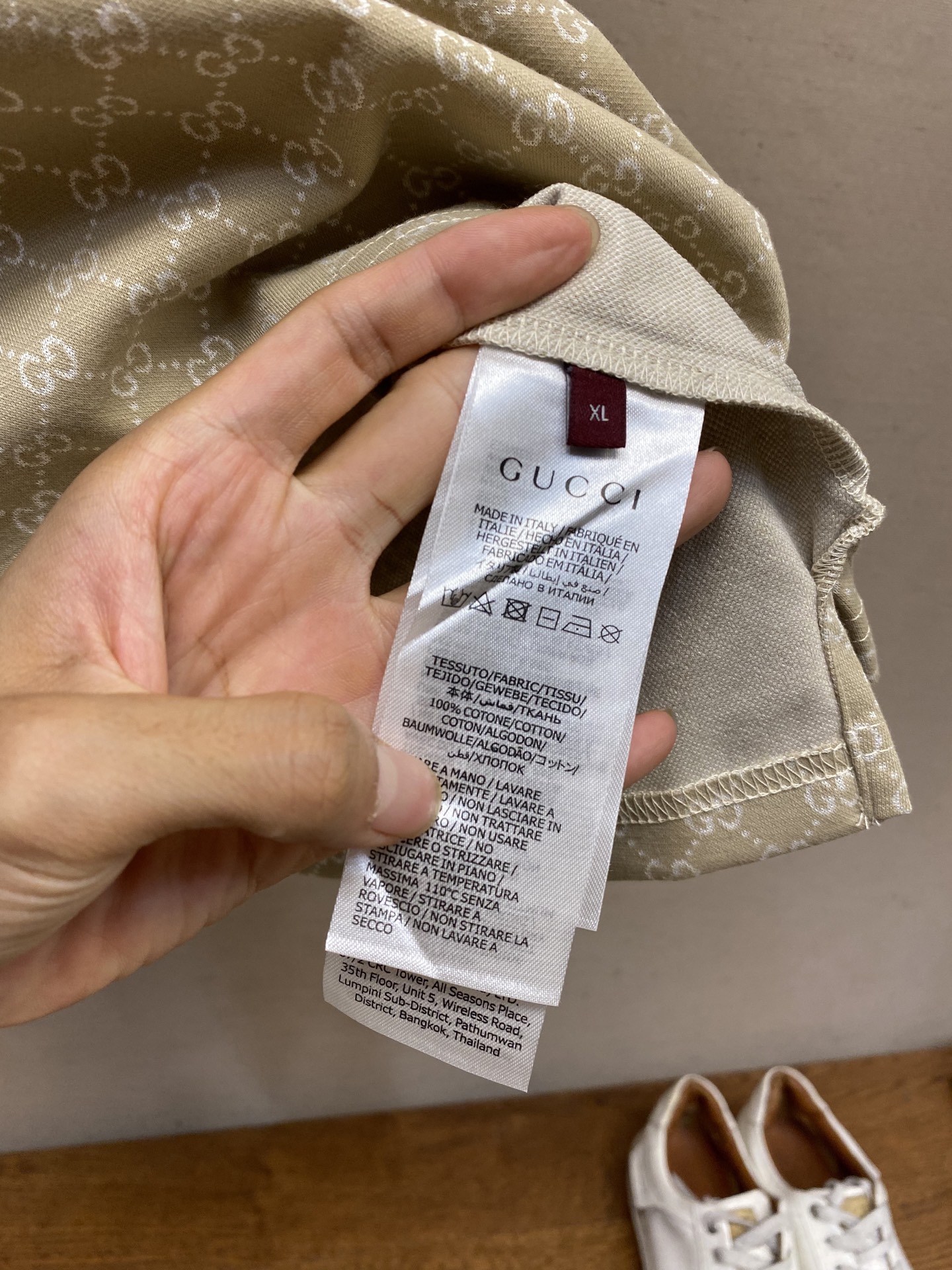 🌟🌟Gucci，POLO衫翻领上身百搭半袖高版本纯棉经典短袖
这款纯棉拼色 高克重纯棉场上是没有的，我们