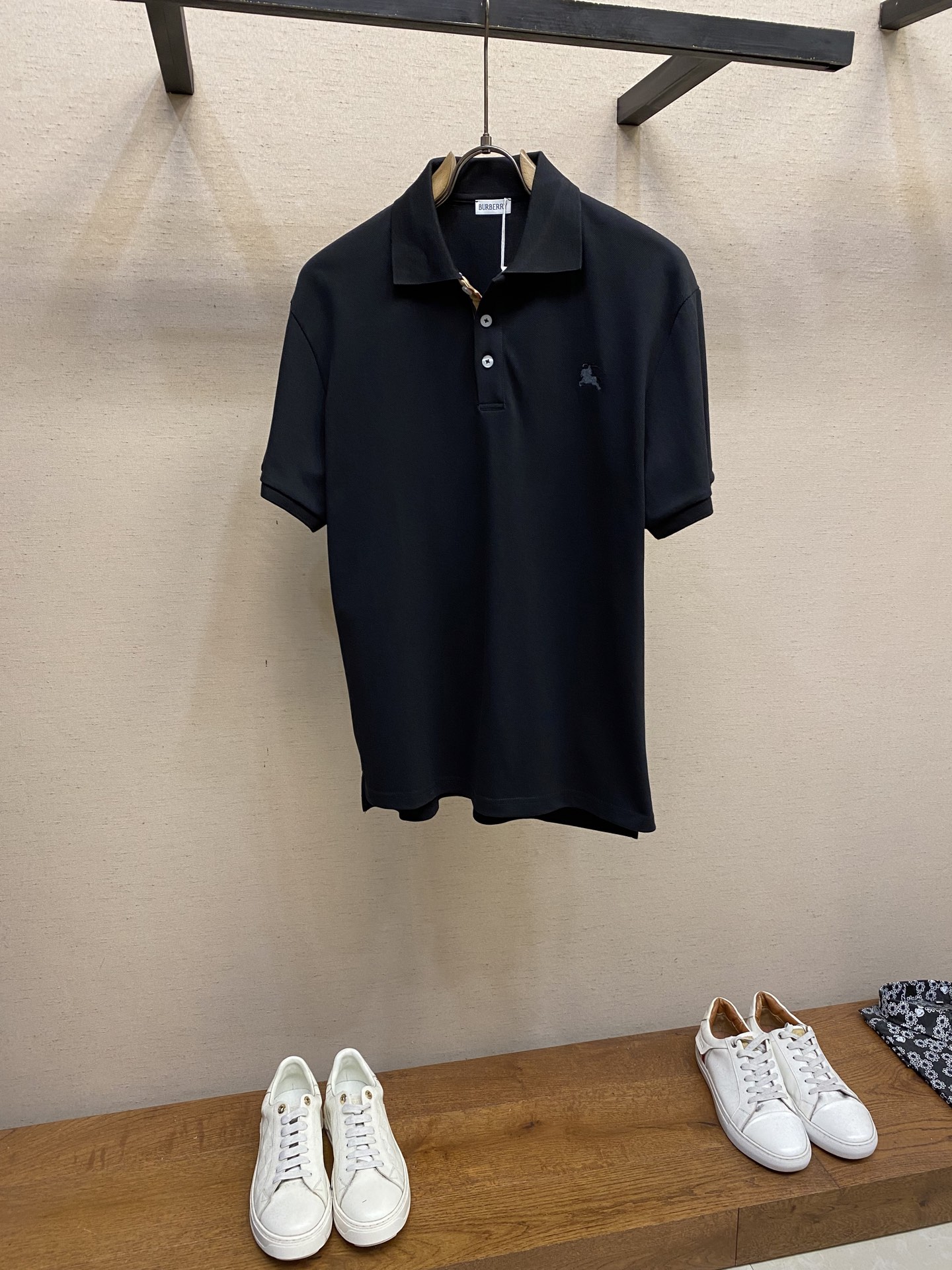 🌟🌟 BBR POLO衫翻领上身百搭半袖高版本纯棉经典短袖
这款纯棉纯色 高克重纯棉场上是没有的，我们家