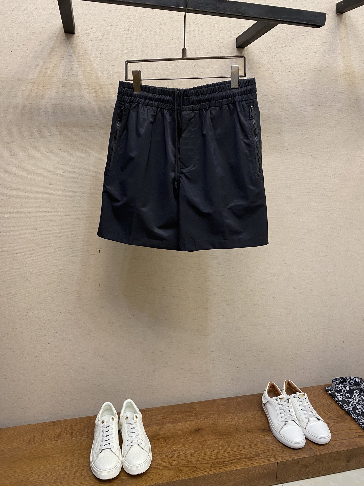 NO:437103,BV casual shorts pure cotton fabric custom hardware triangle pocket simple and versatile size S-XL, bottega veneta, shorts, alexander wang19860909BV 休闲短裤 纯棉面料 定做五金 三角口袋 简约百搭 尺码S-XL,,bottega veneta,shorts,alexander wang,Men's clothing