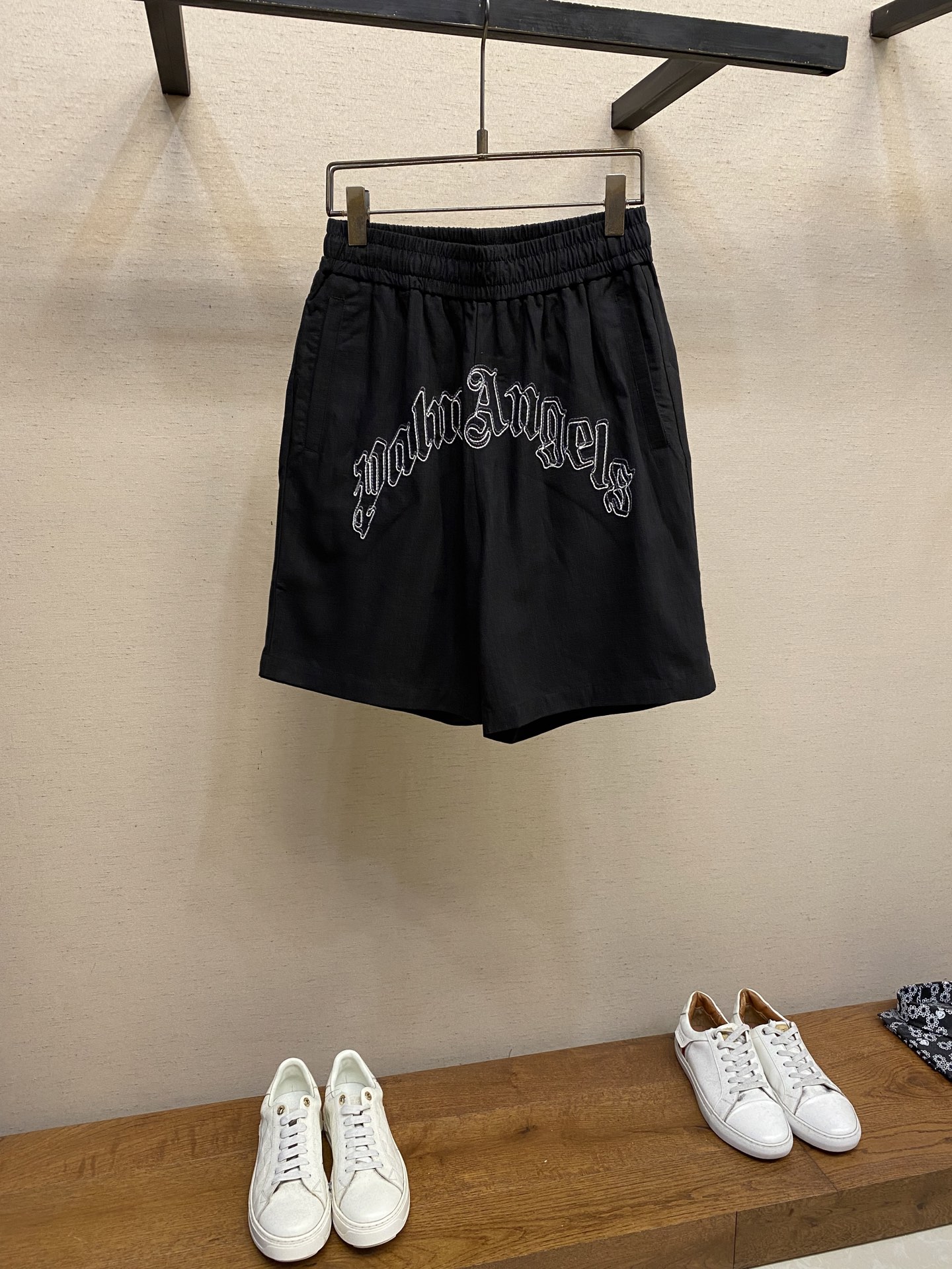 P704 Palm Angels Men’s Cotton Thong Shorts for Fashionable Outdoor Exercise