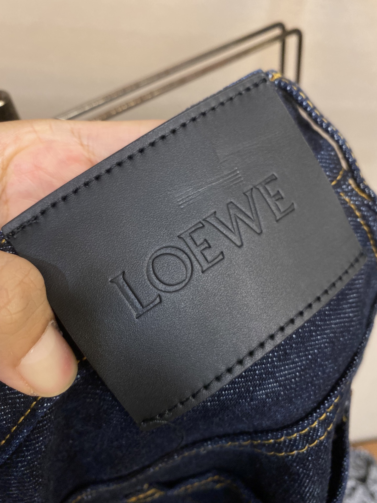 Loewe Anagram Cone Jeans: Customized high-quality denim with unique processes for stylish, comfortable, and distinctive look - 图片 9