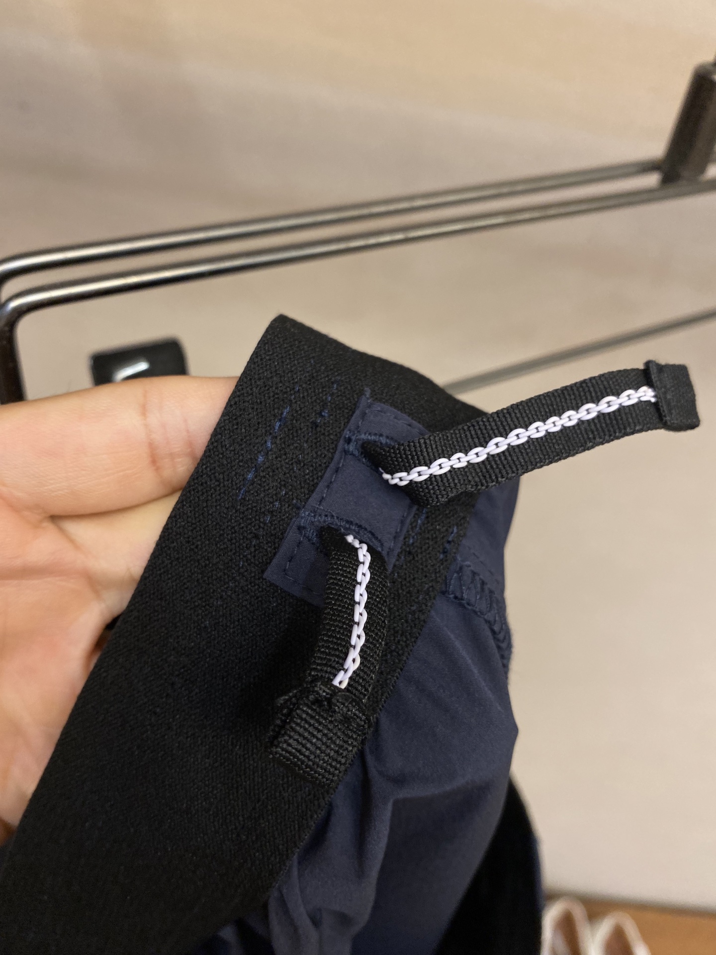 Arcteryx Incendo Shorts: Lightweight, High-Waisted, Versatile for Sports and Leisure, Various Sizes - 图片 4