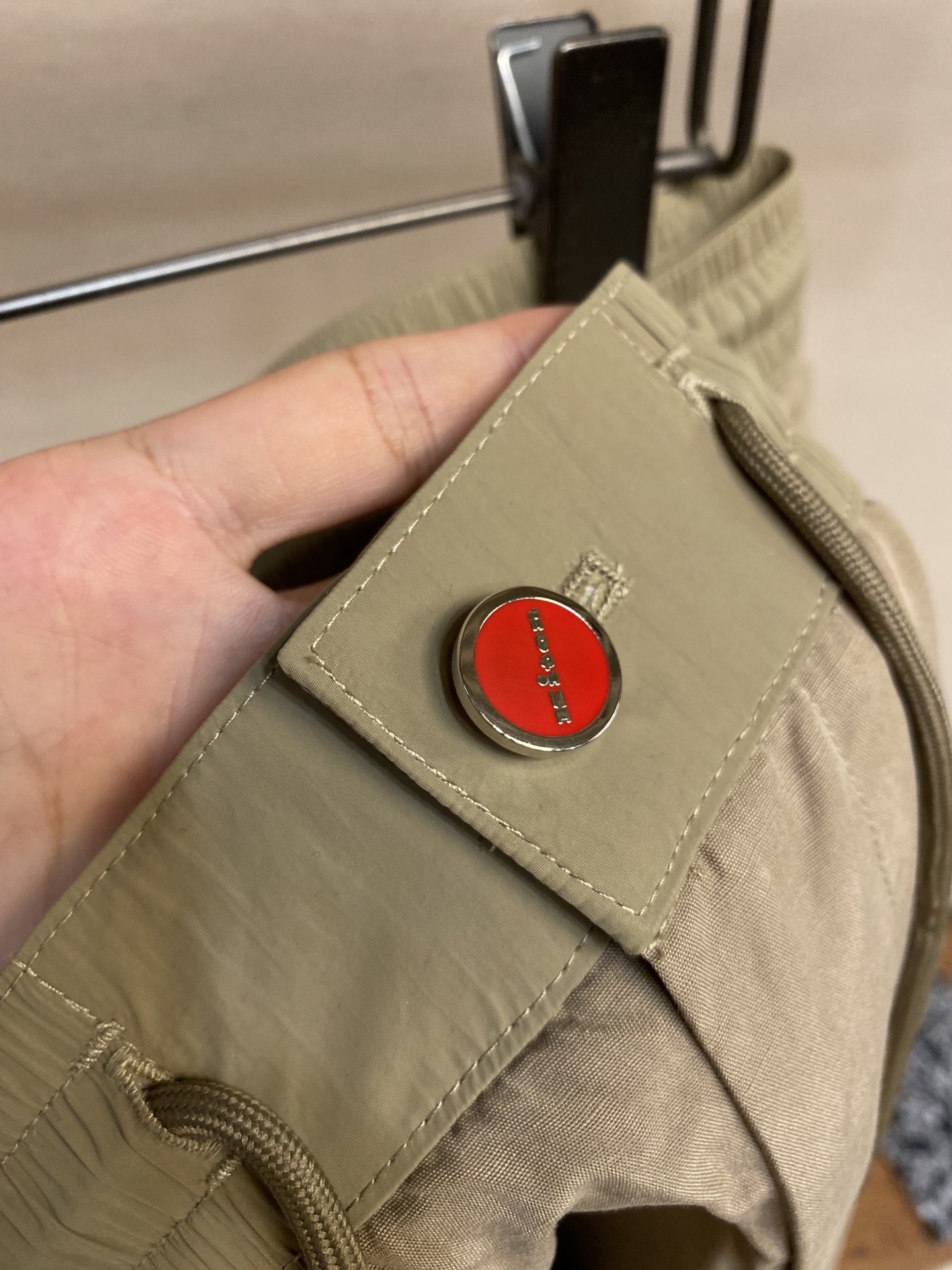 Kiton Men’s Knitted Silk-Linen Shorts: Premium Craftsmanship, Comfort, and Style - 图片 4