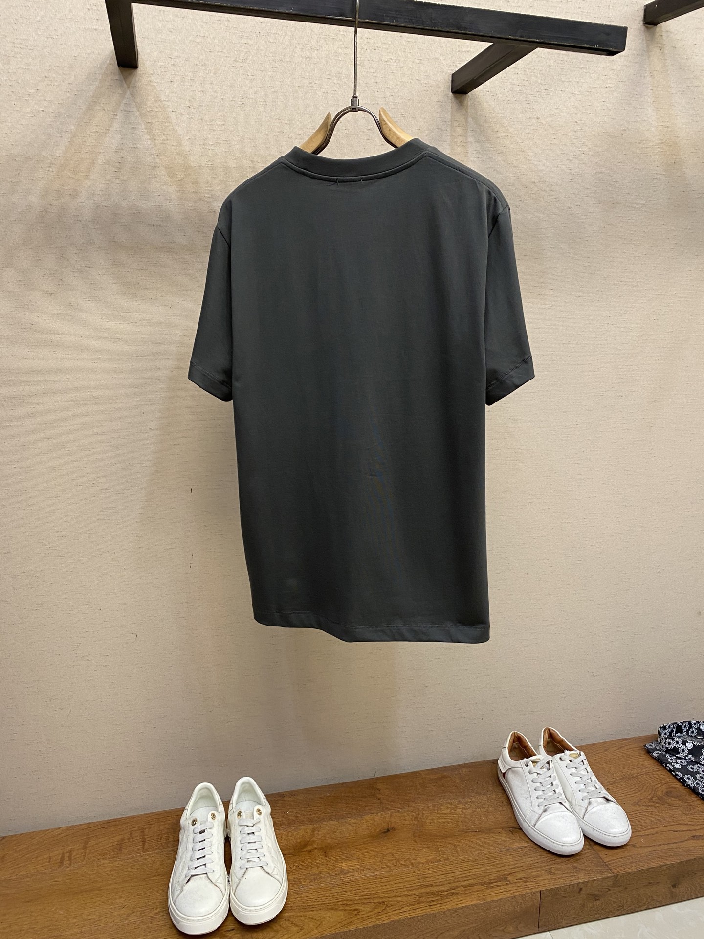 2025 Early Autumn Dior Héritage T-shirt: A Stylish 1980s-Inspired Men’s Tee - 图片 2