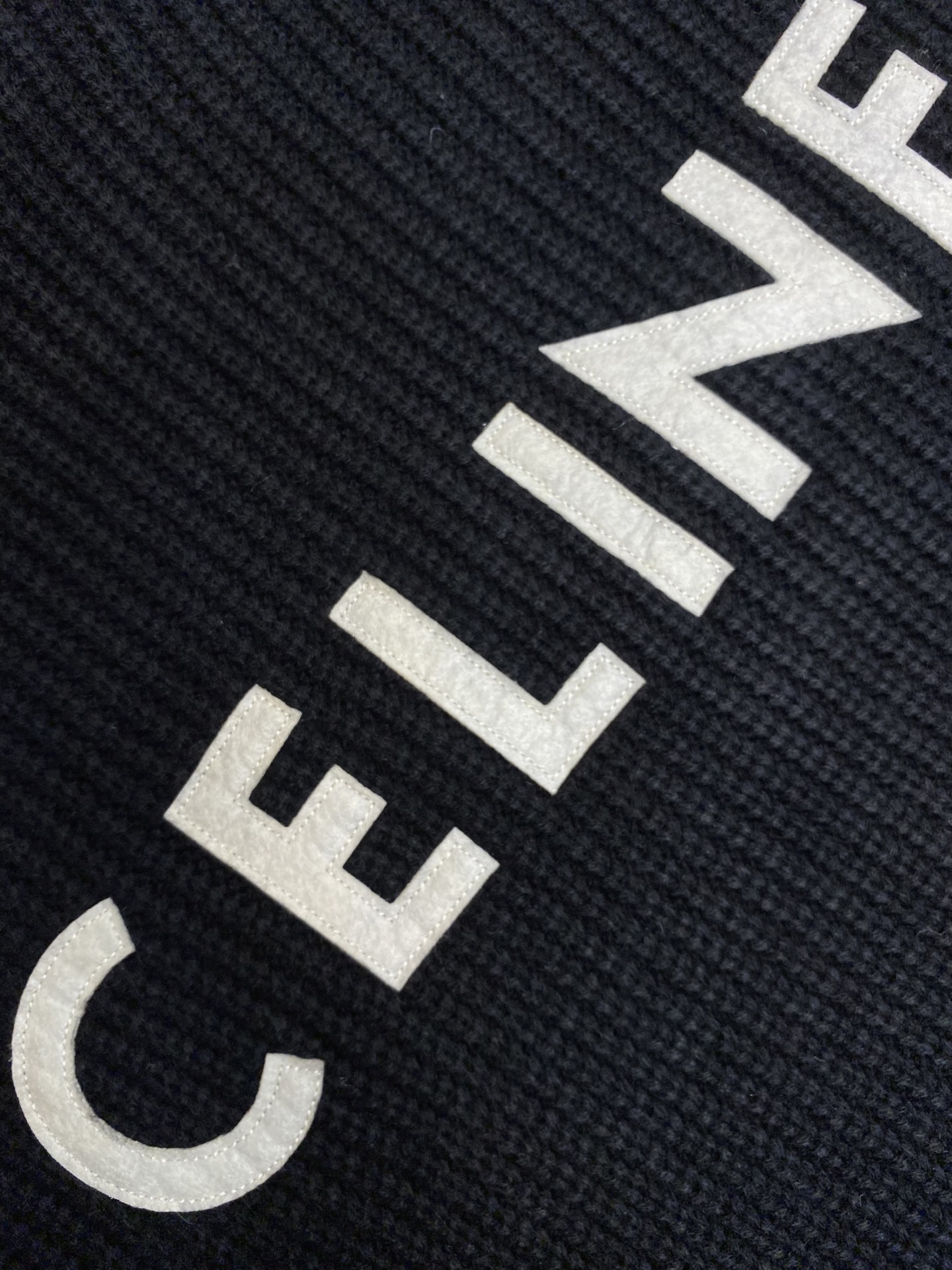 Embroidered Celine Hoodie in Premium Wool-Cotton Blend with Velvet Details. - 图片 7