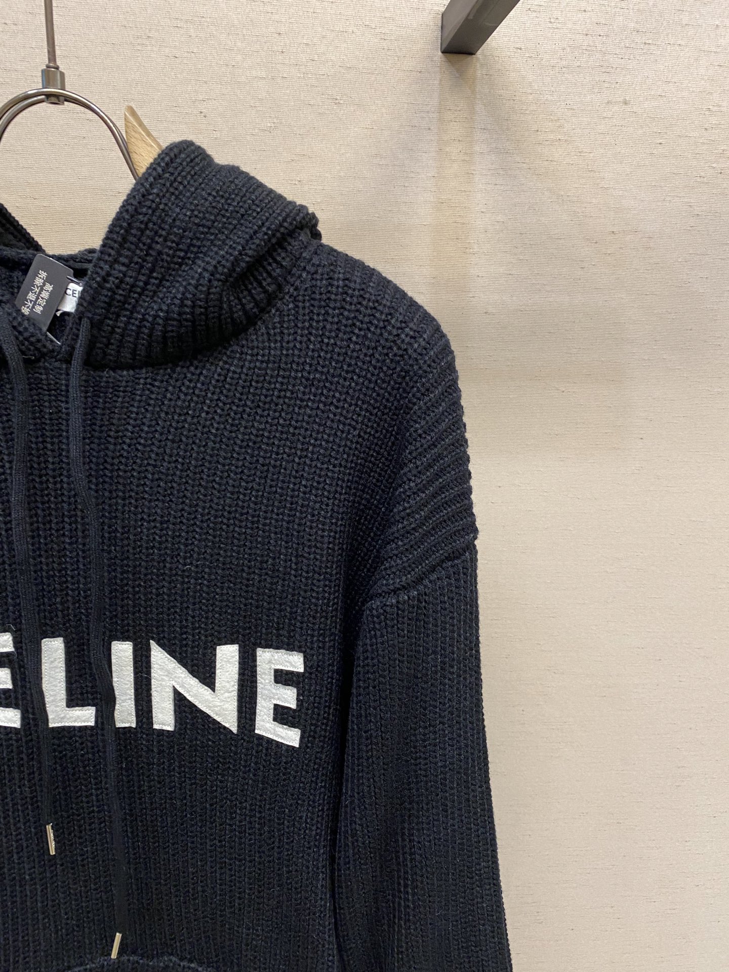 Embroidered Celine Hoodie in Premium Wool-Cotton Blend with Velvet Details. - 图片 5