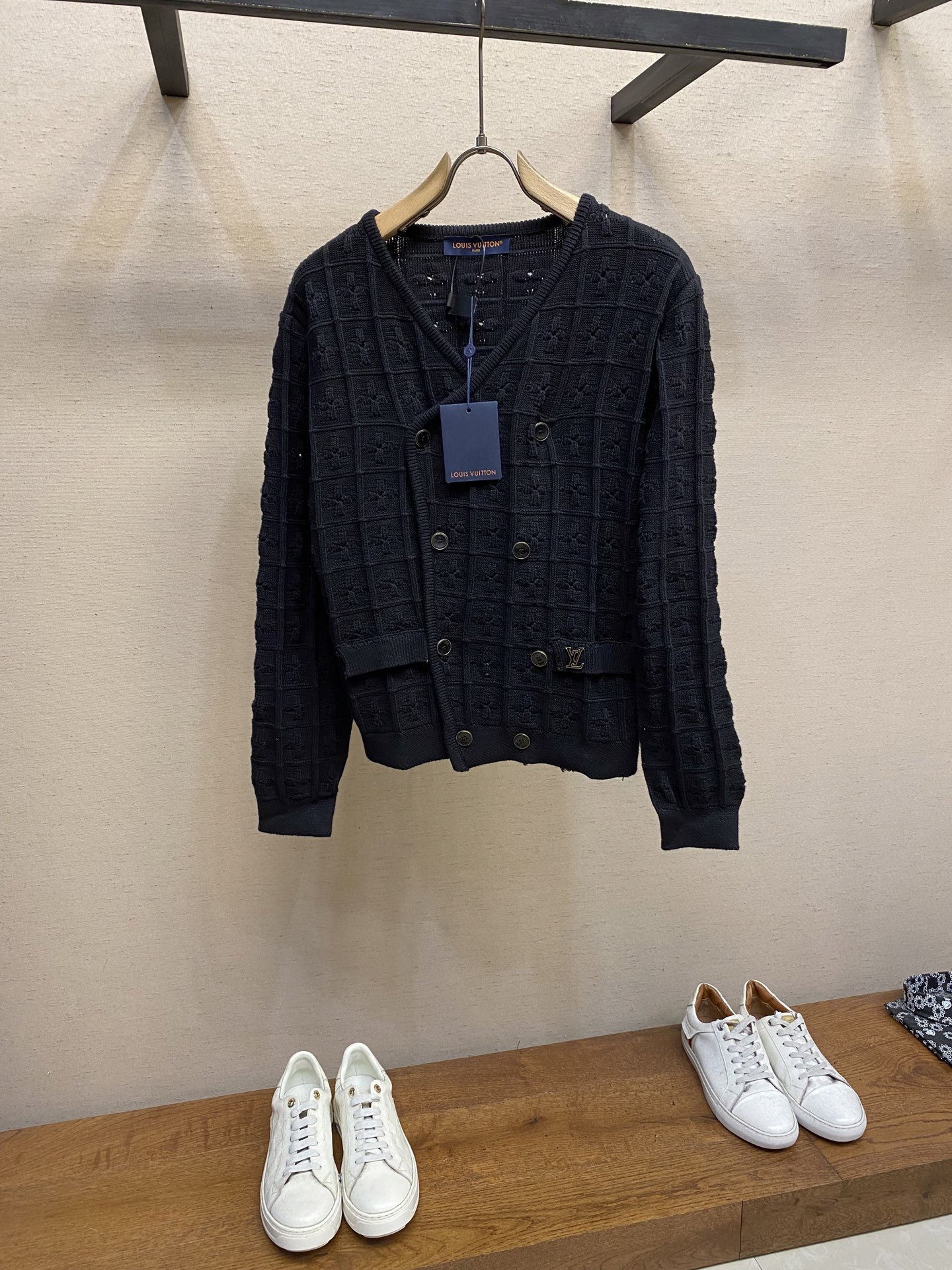 “Monogram Florist Pattern Cotton Wool Knitwear with LV Logo, Crochet Design – Size S-XL”