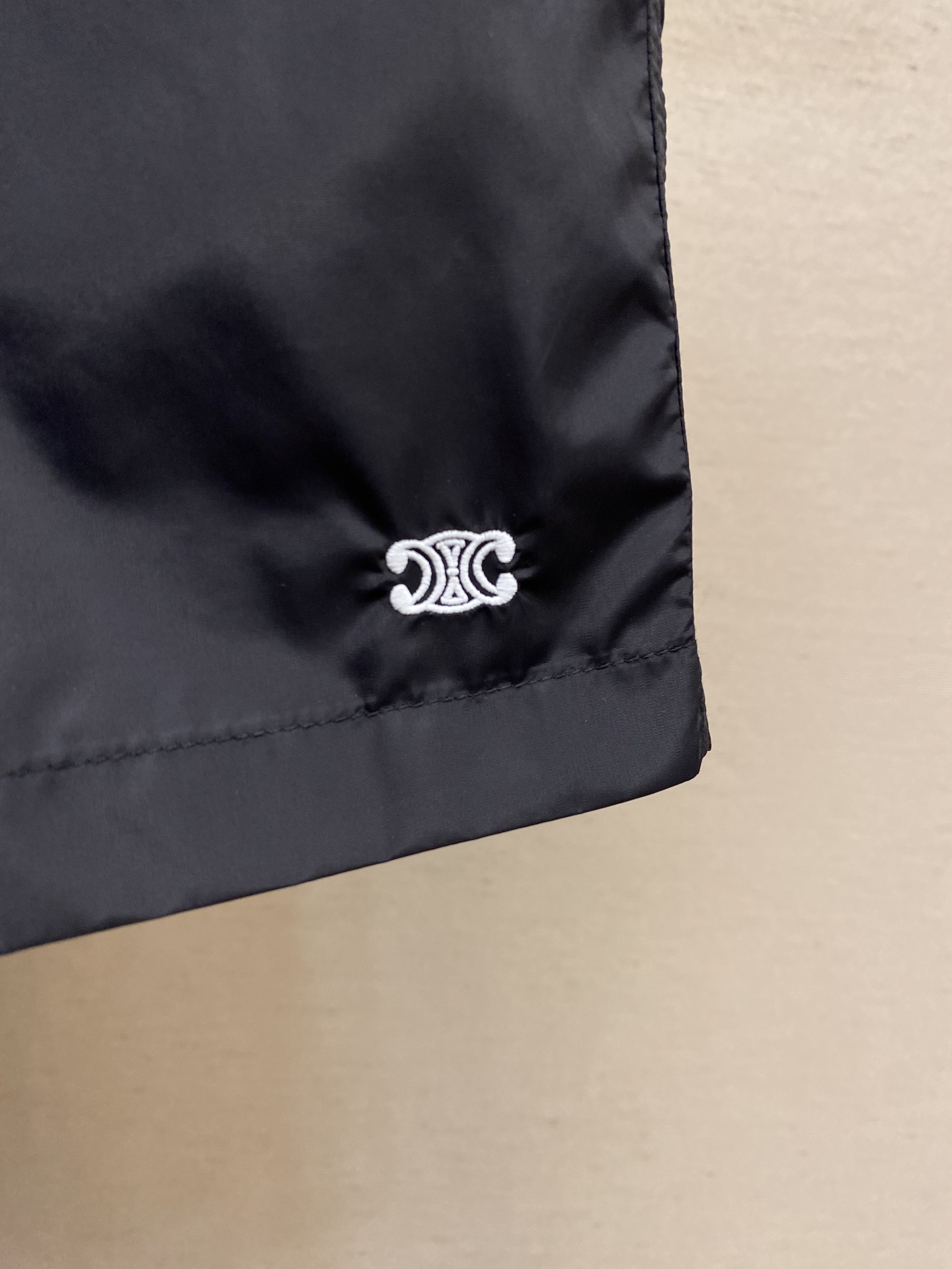 2025 Summer Beach Travel Essentials: Leisure Shorts with Classic Style and Color Variety - 图片 7