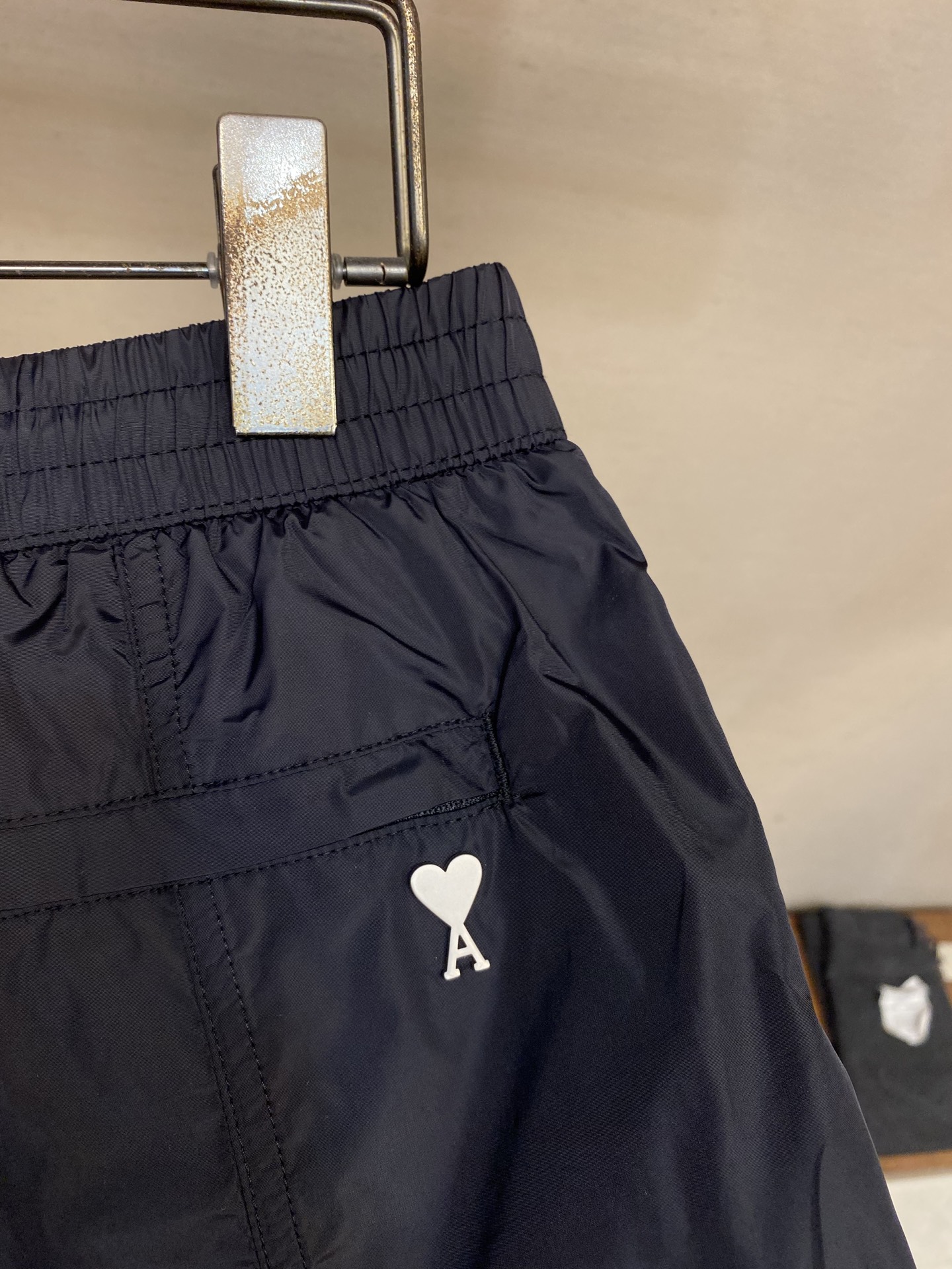 “Summer Beach Tour Shorts: Recreational, Classic Bangs, Polyester Fibres, Various Sizes Available” - 图片 7