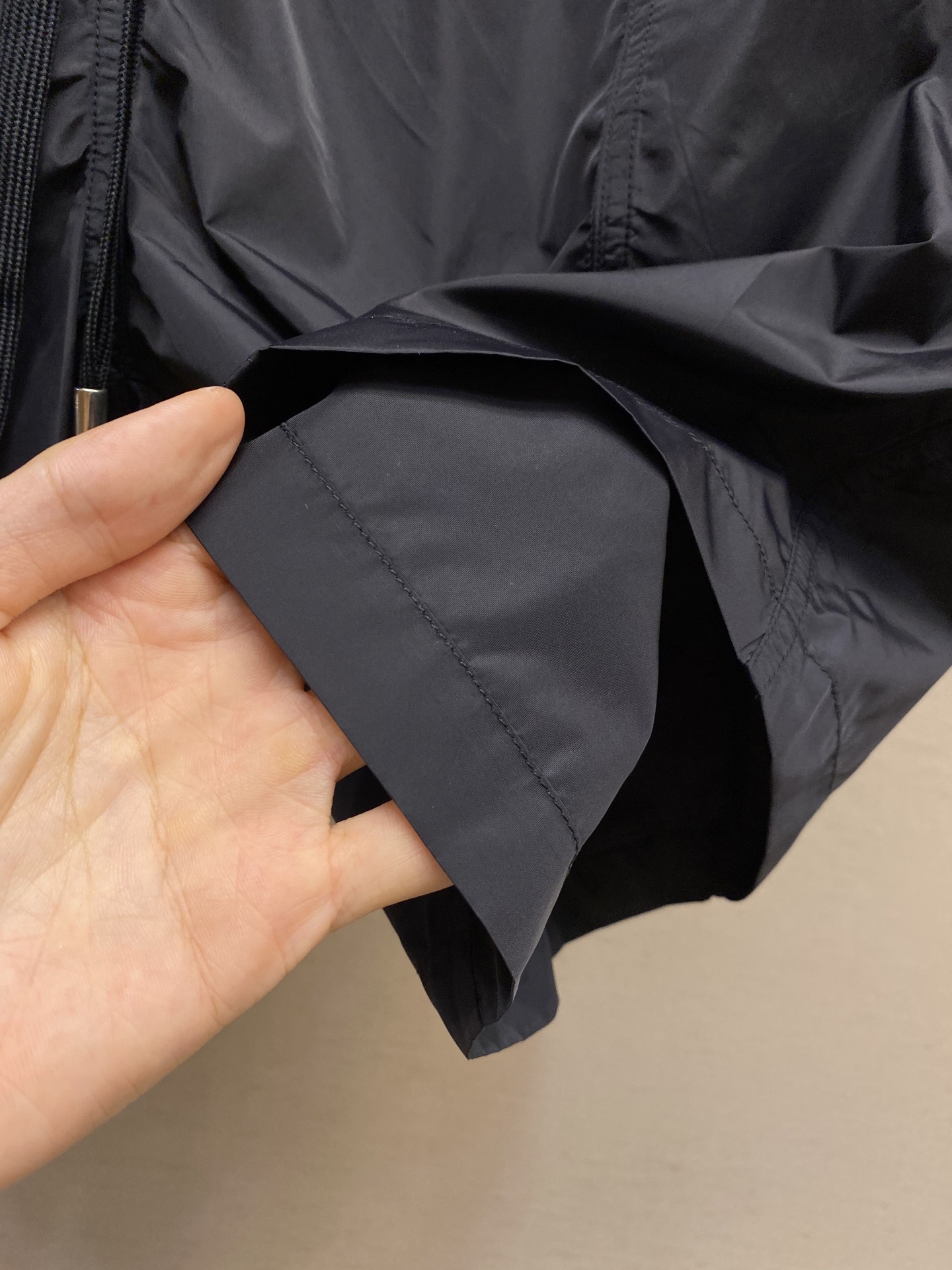 “Summer Beach Tour Shorts: Recreational, Classic Bangs, Polyester Fibres, Various Sizes Available” - 图片 6