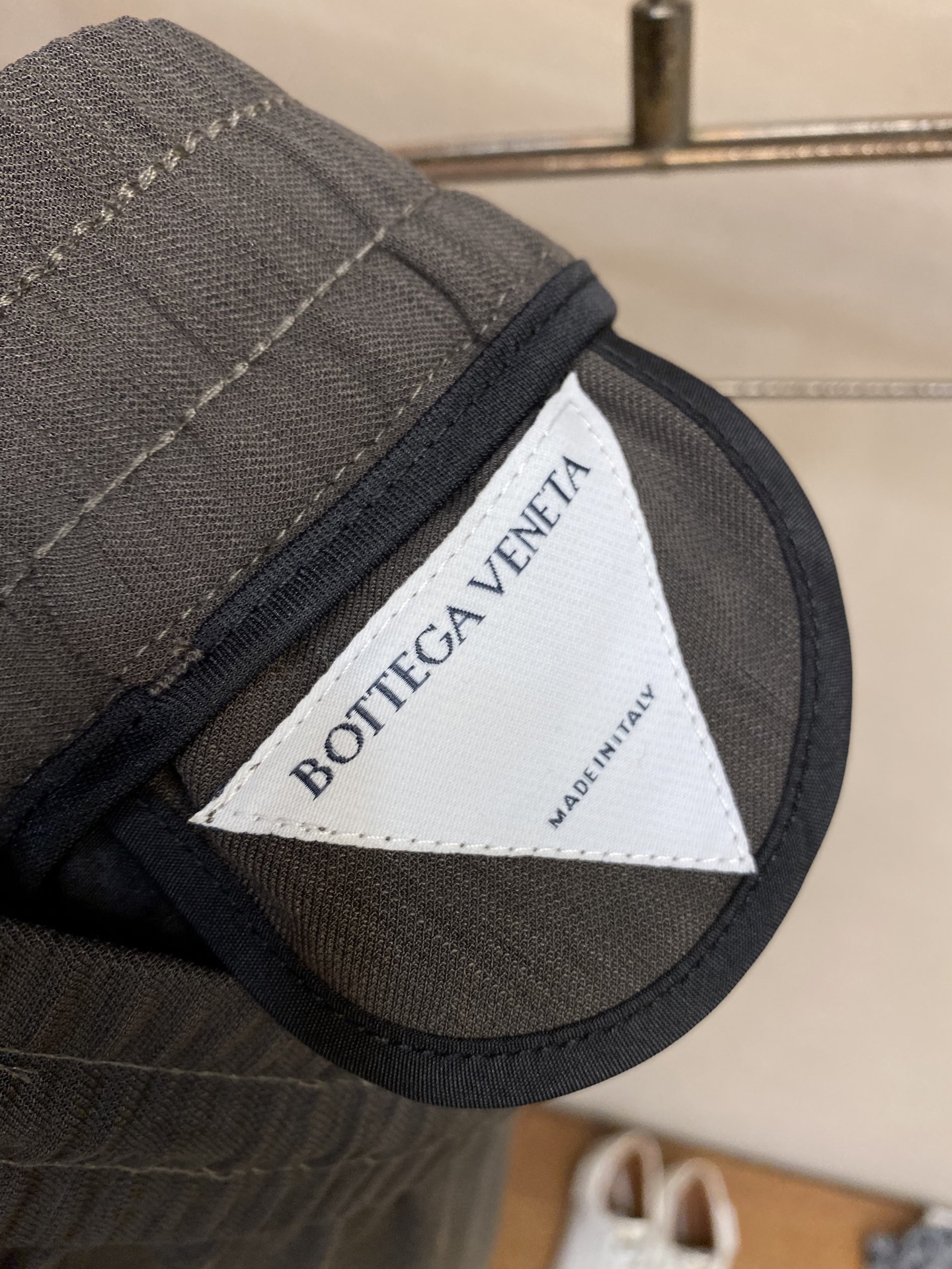 BV Tan Sterinous Thongs: Summer Closet Treasure with Asteroid-Inspired Design - 图片 5