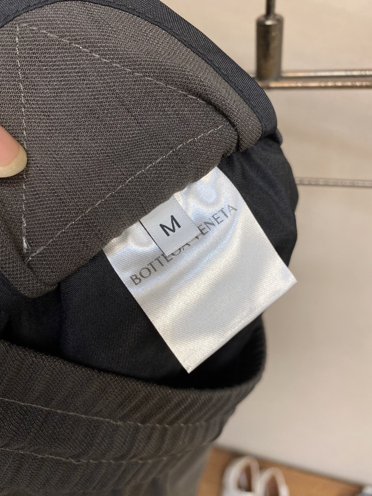 BV Tan Sterinous Thongs: Summer Closet Treasure with Asteroid-Inspired Design - 图片 6