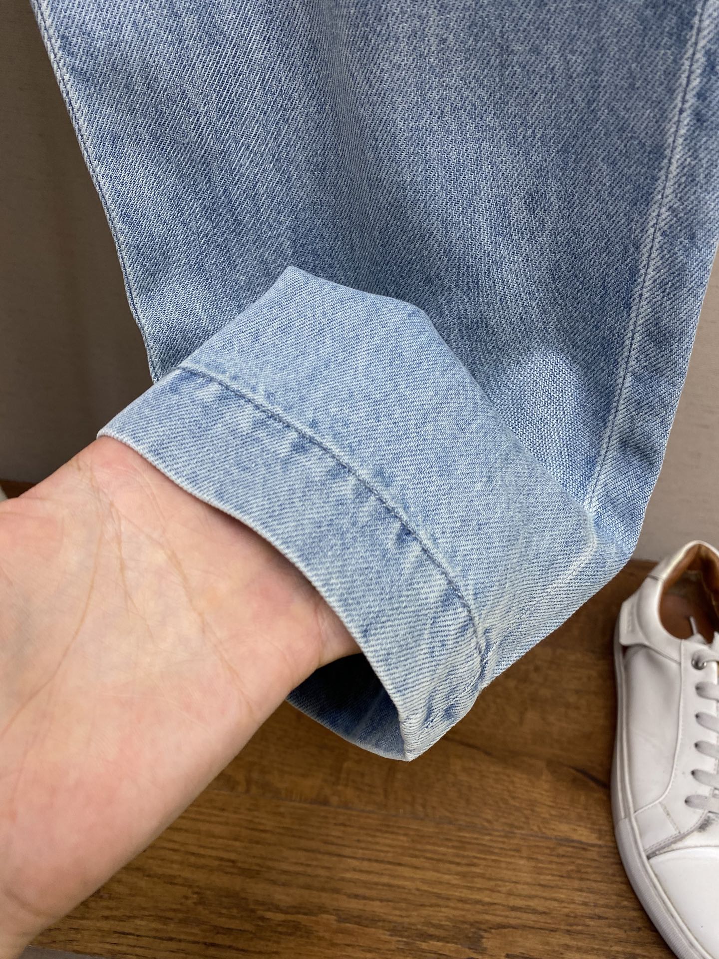 P672 B.C. Platinum Linen Wool Jeans: Luxurious Comfort with Timeless Style - 图片 9