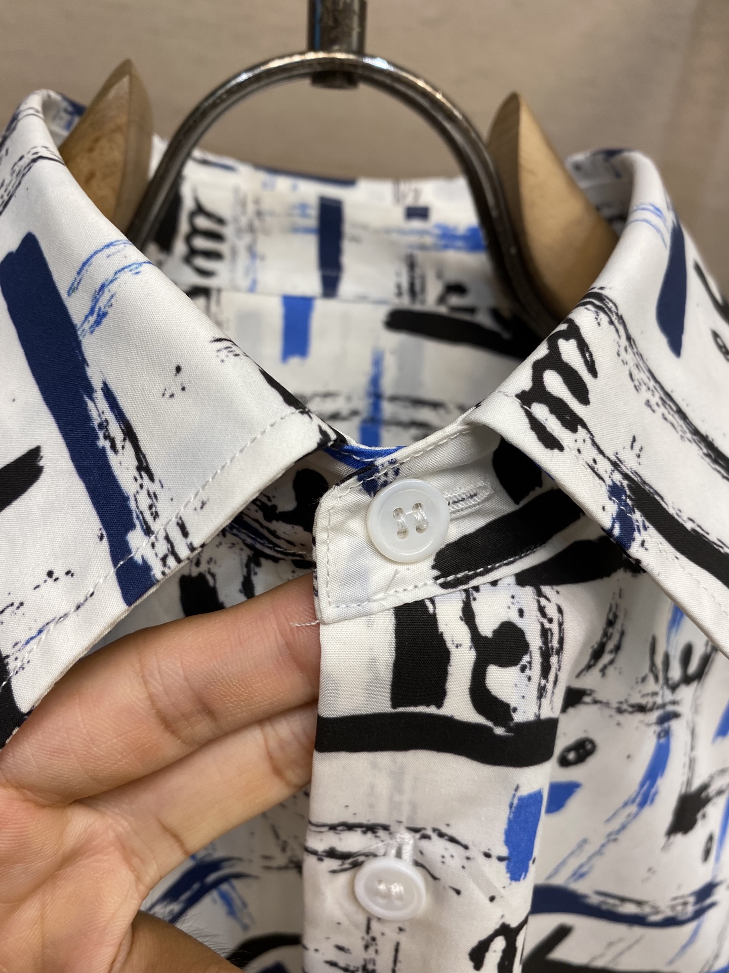 Kiton Hand Shirt: Unisex, Naples Craftsmanship, Deep-Sea Tampons, Wool, Australia Buttons, Business & Leisure - 图片 5