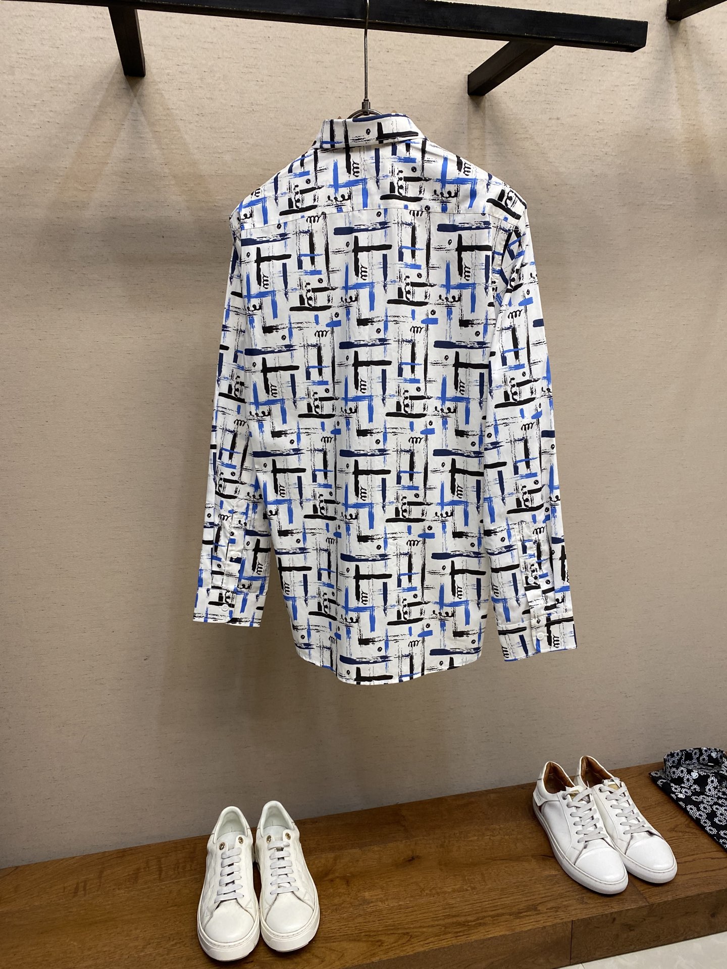 Kiton Hand Shirt: Unisex, Naples Craftsmanship, Deep-Sea Tampons, Wool, Australia Buttons, Business & Leisure - 图片 2