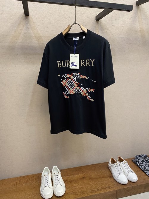 Burberry Cross-Stitch Equestrian Knight Logo Cotton T-Shirt, Casual Fit 1 Burberry Cross-Stitch Equestrian Knight Logo Cotton T-Shirt, Casual Fit
