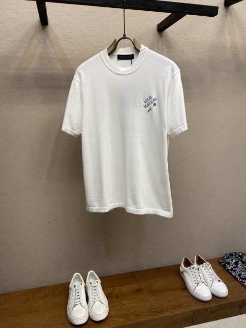 Louis Vuitton Pin Logo Short Sleeve T-Shirt, Unisex Cotton Tee