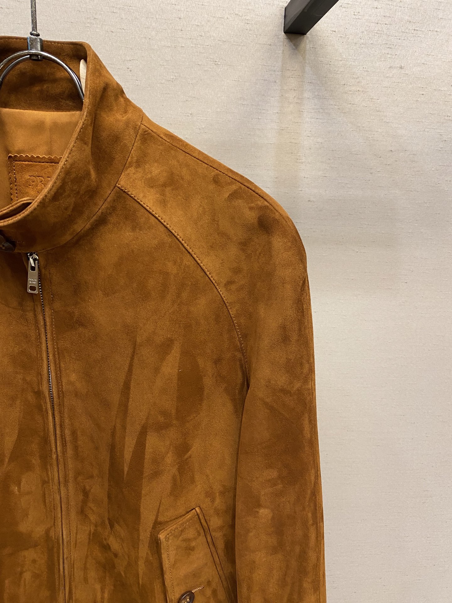 Prada Retro Twirl Jacket with Amber Horn Buttons, Size 48-56 - 图片 5