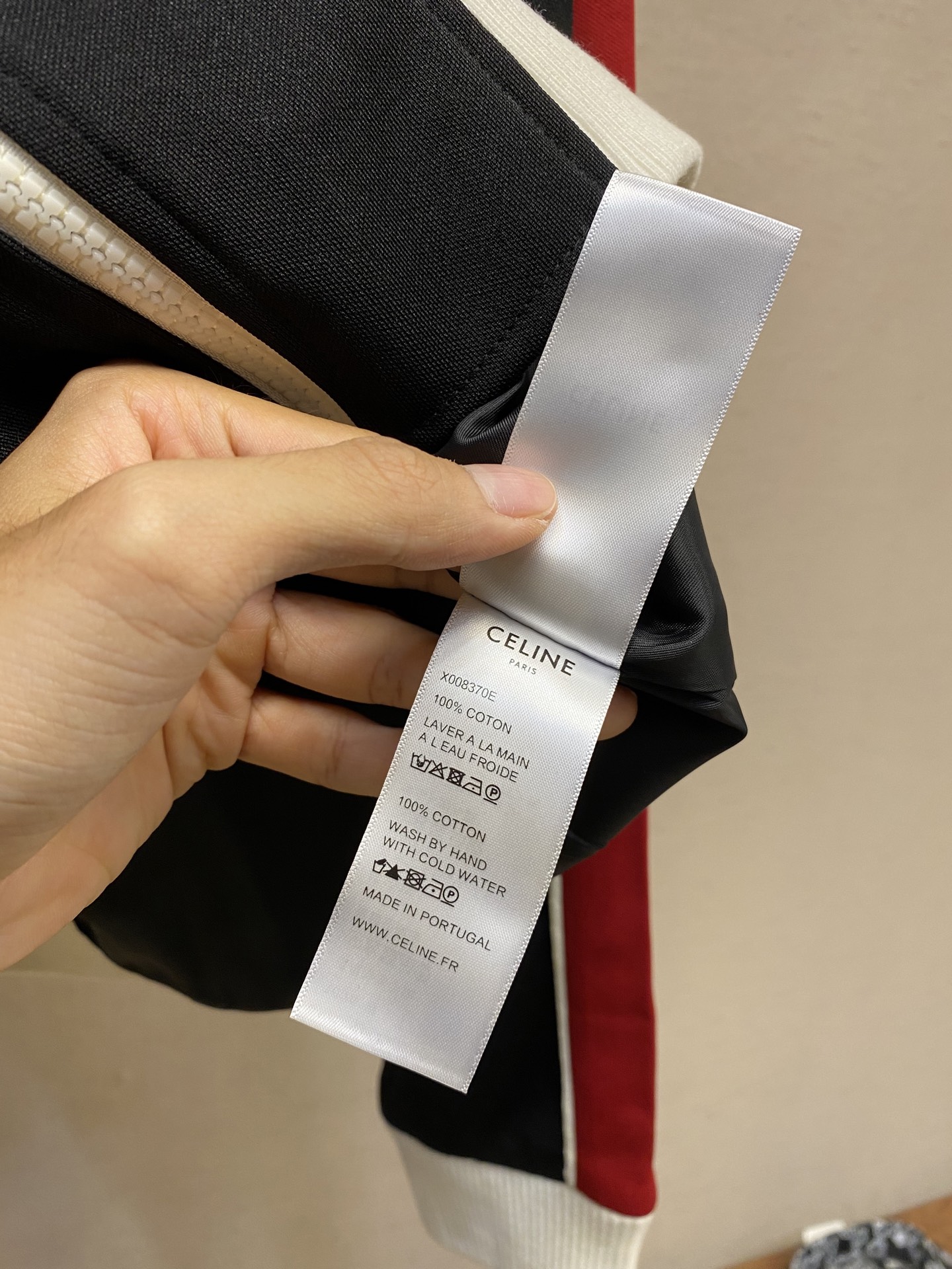 “High-Quality Embroidered Sports Coat with Stylish Tailoring and Lightweight Comfort in Various Sizes” - 图片 8