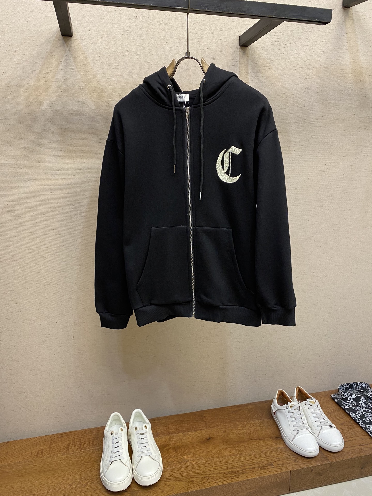 Luxury Celine Embroidered Hoodie Zipper Jacket with Premium Materials and Detailed Embroidery – Product Details and Features - 图片 1