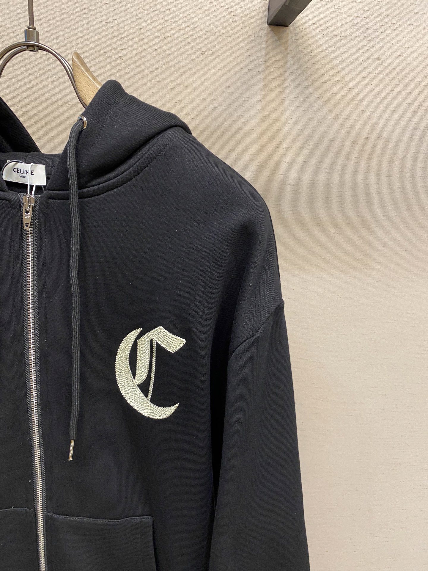 Luxury Celine Embroidered Hoodie Zipper Jacket with Premium Materials and Detailed Embroidery – Product Details and Features - 图片 4