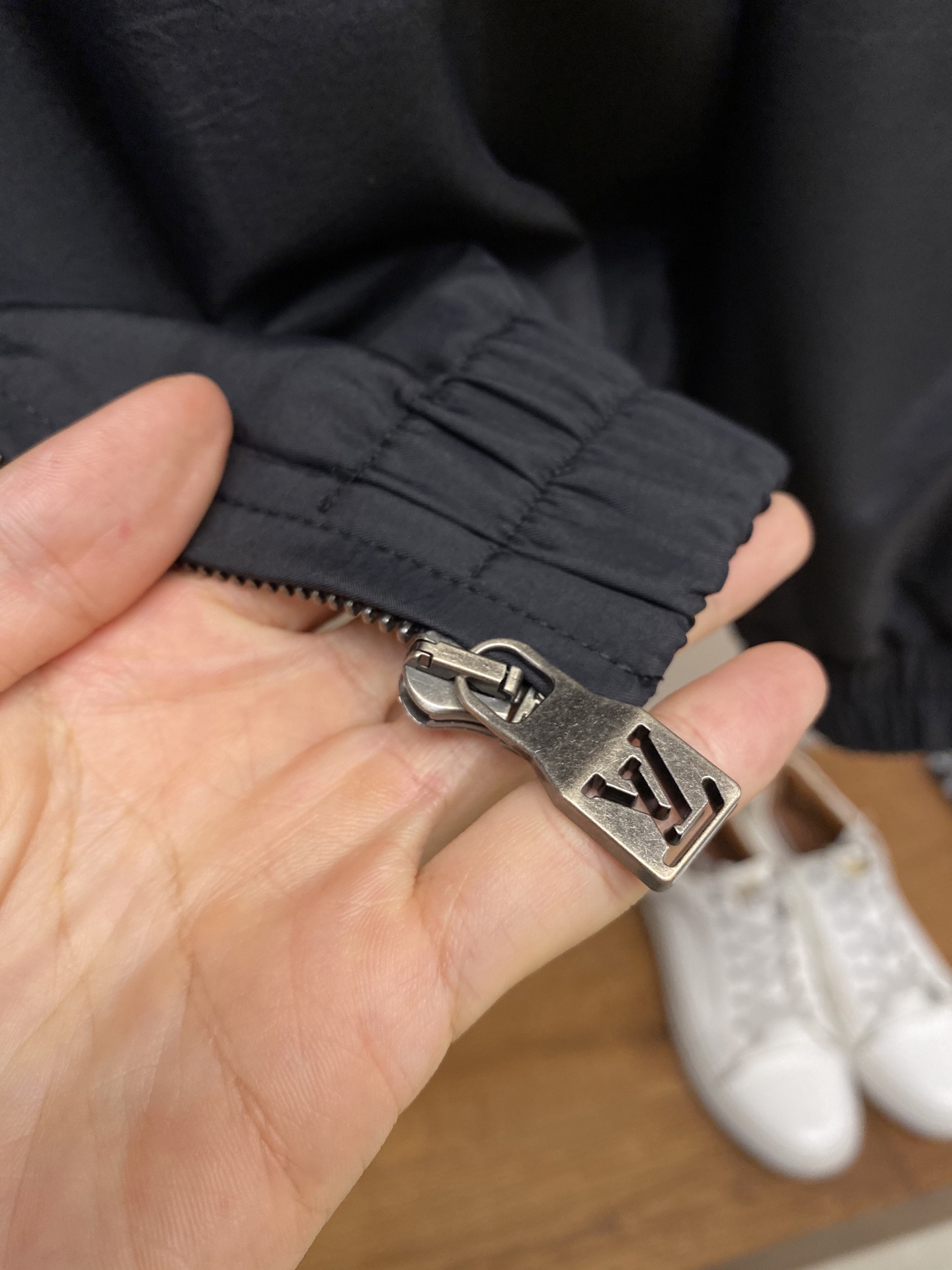 “Premium Jersey Jacket with Unique Design and High-Quality Materials, Size S-XL” - 图片 4