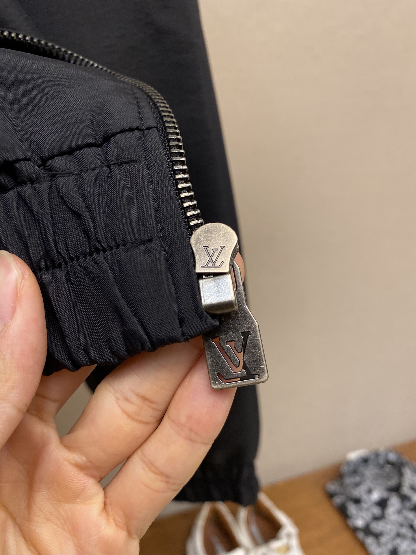 “Premium Jersey Jacket with Unique Design and High-Quality Materials, Size S-XL” - 图片 9