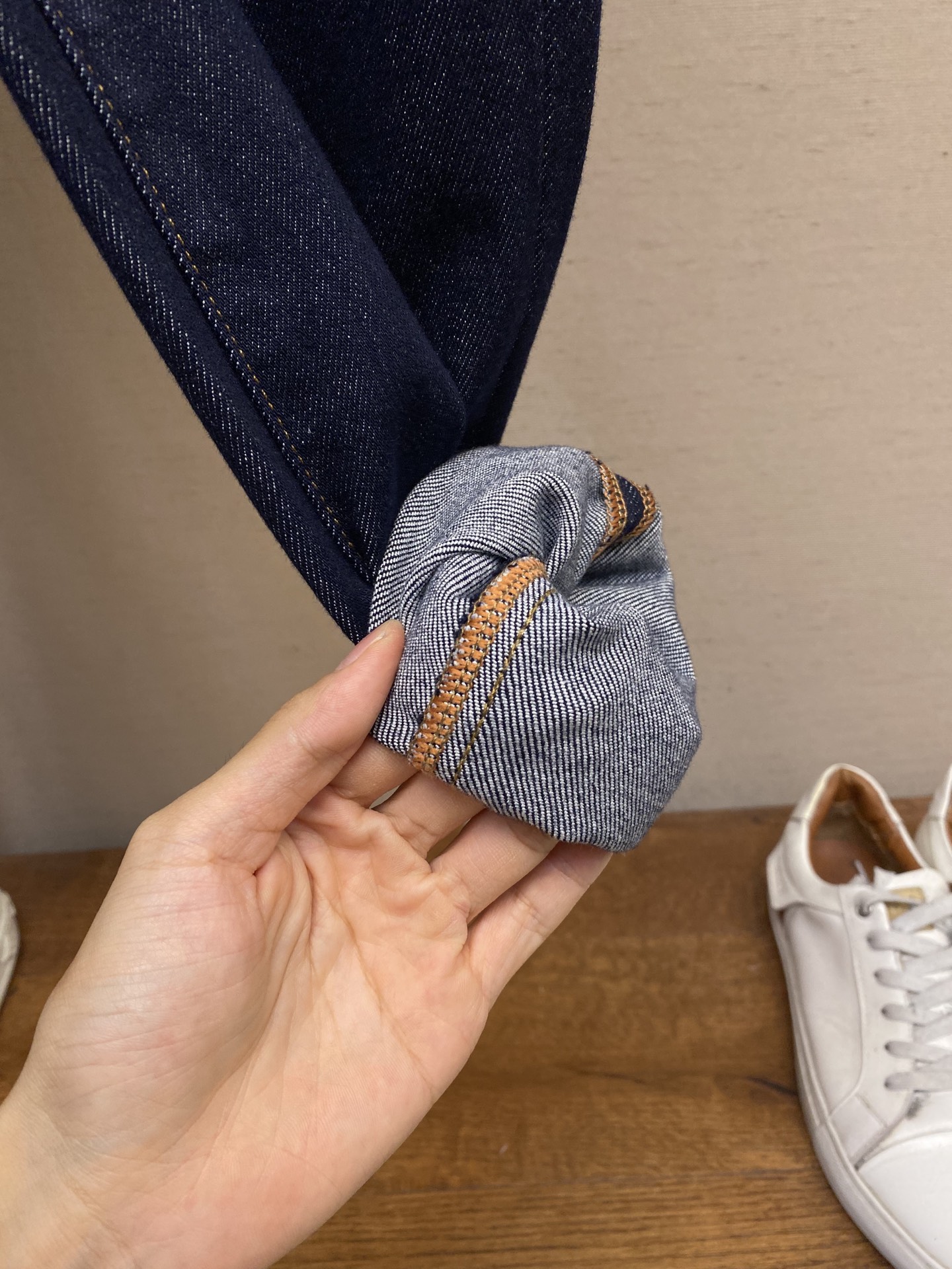 Prada 2025 jeans are versatile, comfortable, and perfect for various styles. Sizes range from 29-40. - 图片 7