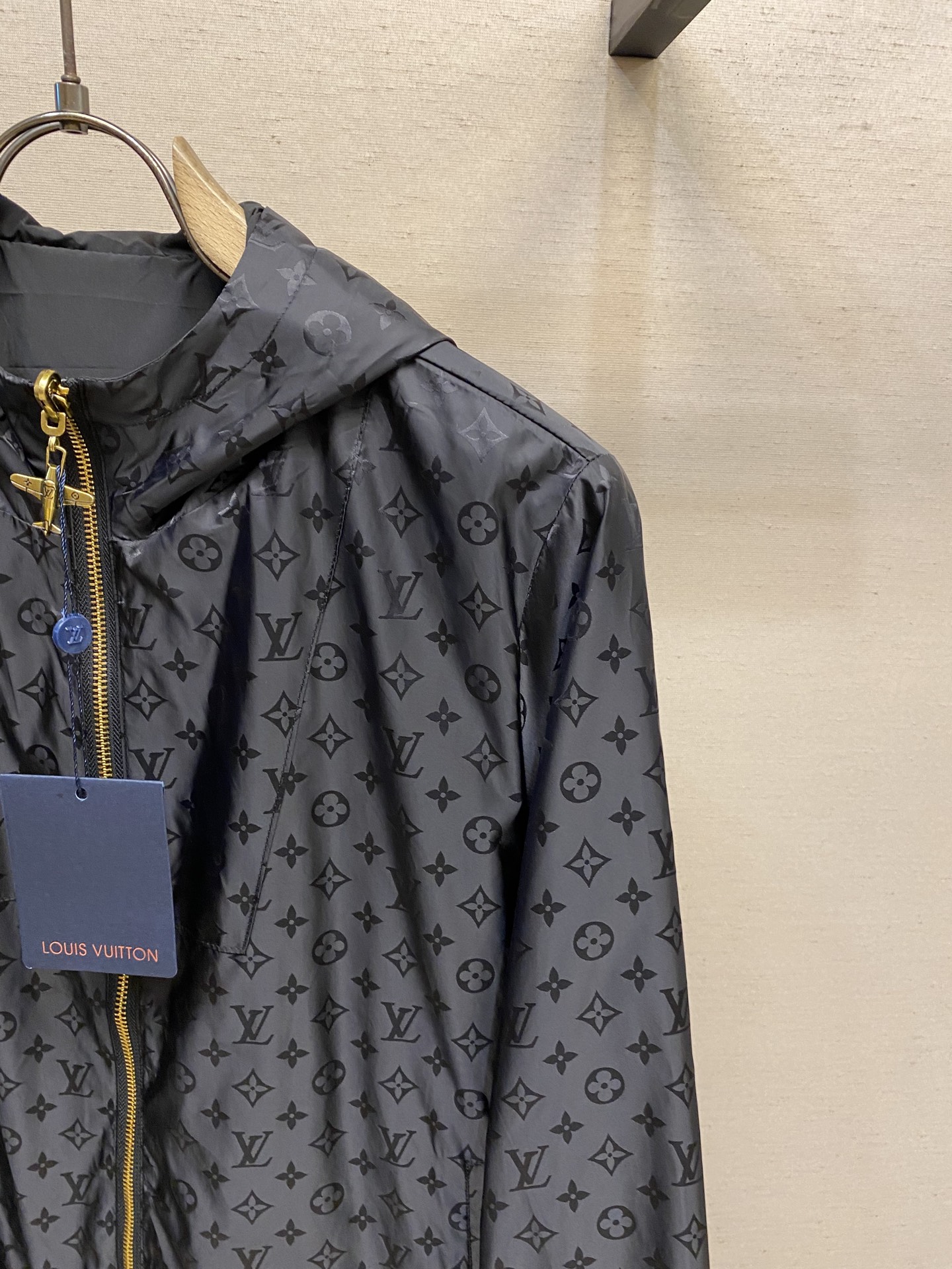 “2025 Male Recreational Designer Double-Sided Jacket: Fashionable, Custom-Made, Luxurious Zip Design” - 图片 6