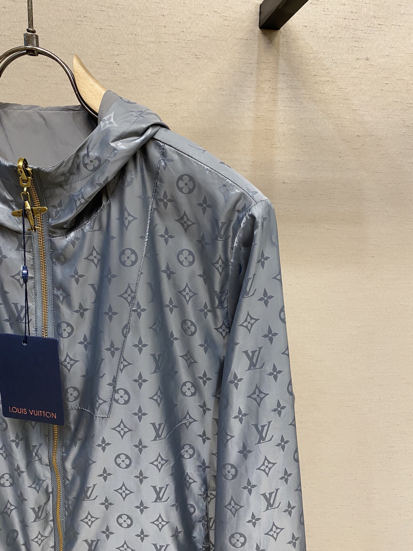 “2025 Male Recreational Designer Double-Sided Jacket: Stylish and Comfortable Zip Design for All Ages” - 图片 5