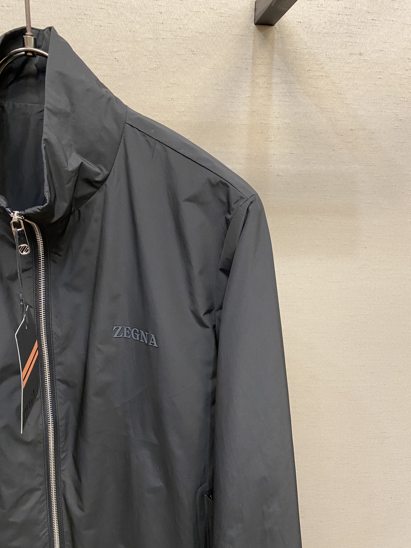 Title: P864 Zzegna Men’s Recreational Tailor Jacket 2025 Summary: Stylish leisure jacket with popular zip design, custom-made fabric, and versatile sizing for various age - 图片 4