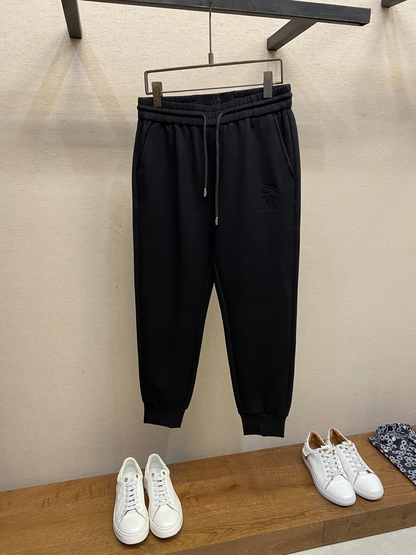 “Comfortable & Stylish Men’s Running & Leisure Pants: Perfect for Fashion & Outdoor Exercise, S-4XL Sizes”