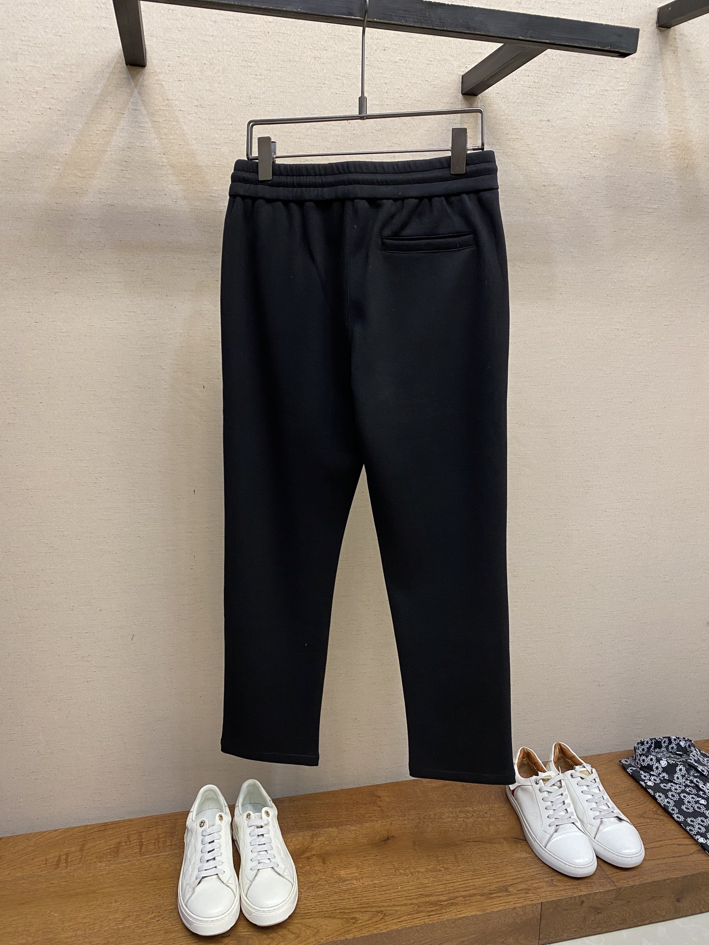 “Zzegna Men’s Leisure Pants: Comfortable, Stylish, and Ideal for Outdoor Exercise | Sizes S-4XL” - 图片 2