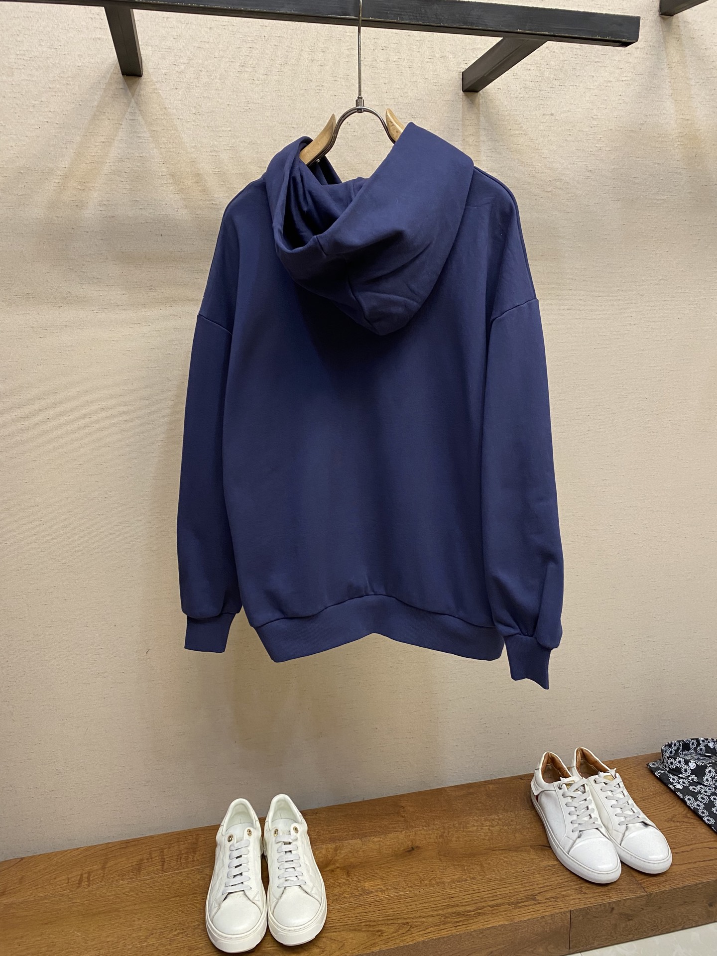 Dior 25SS Pure Logo Long Sleeve Vest with Imported Embroidery and Custom Trademark – Review - 图片 2