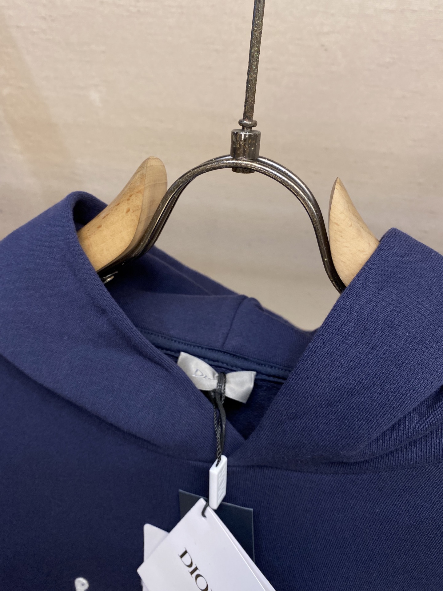 Dior 25SS Pure Logo Long Sleeve Vest with Imported Embroidery and Custom Trademark – Review - 图片 3