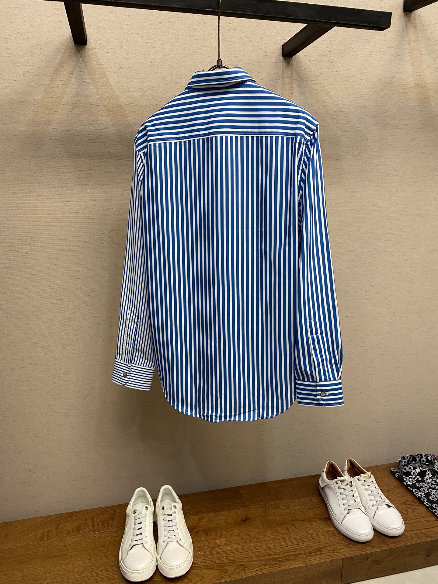 Customized Suture Shirt with Authentic Texture Fabric and Custom Embroidery: Size S-XL – SEO-Friendly Title - 图片 2