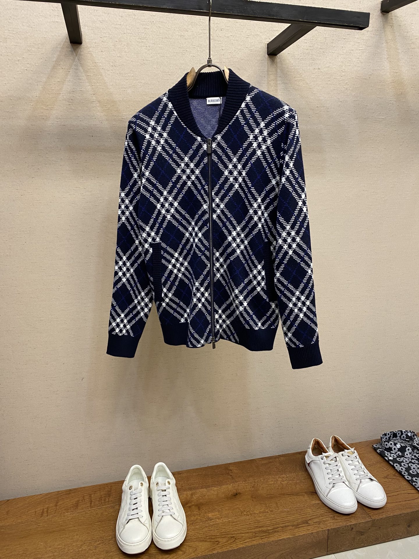 Burberry Geruite Wolmix Rits Gebreid Vest - Stijlvol en Comfortabel