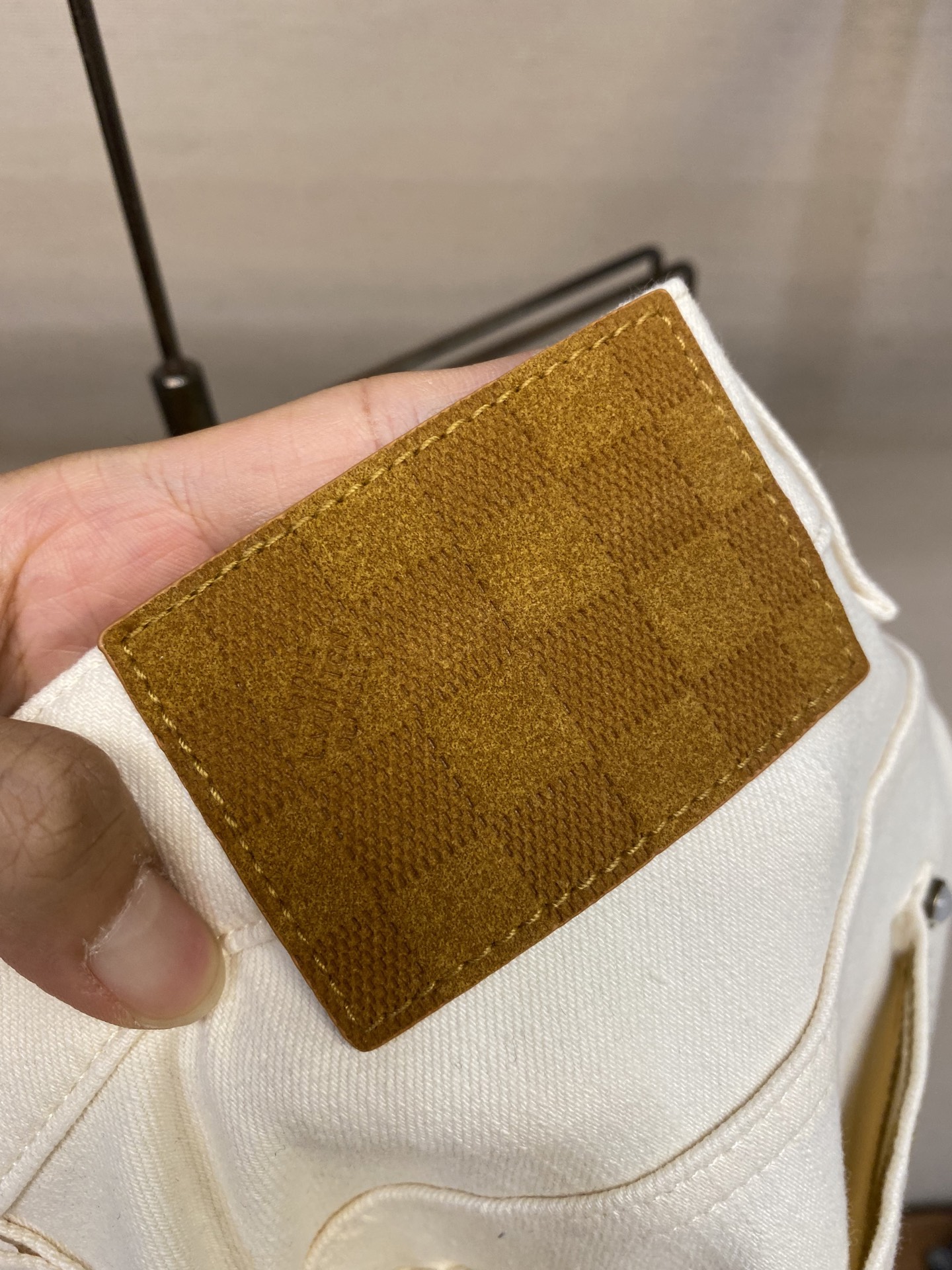 🌟🌟1V、2025ss好穿不挑身材在搭配上没有太多的限制 随意简洁的衬托其他单品，来展现自己的风格姿态～