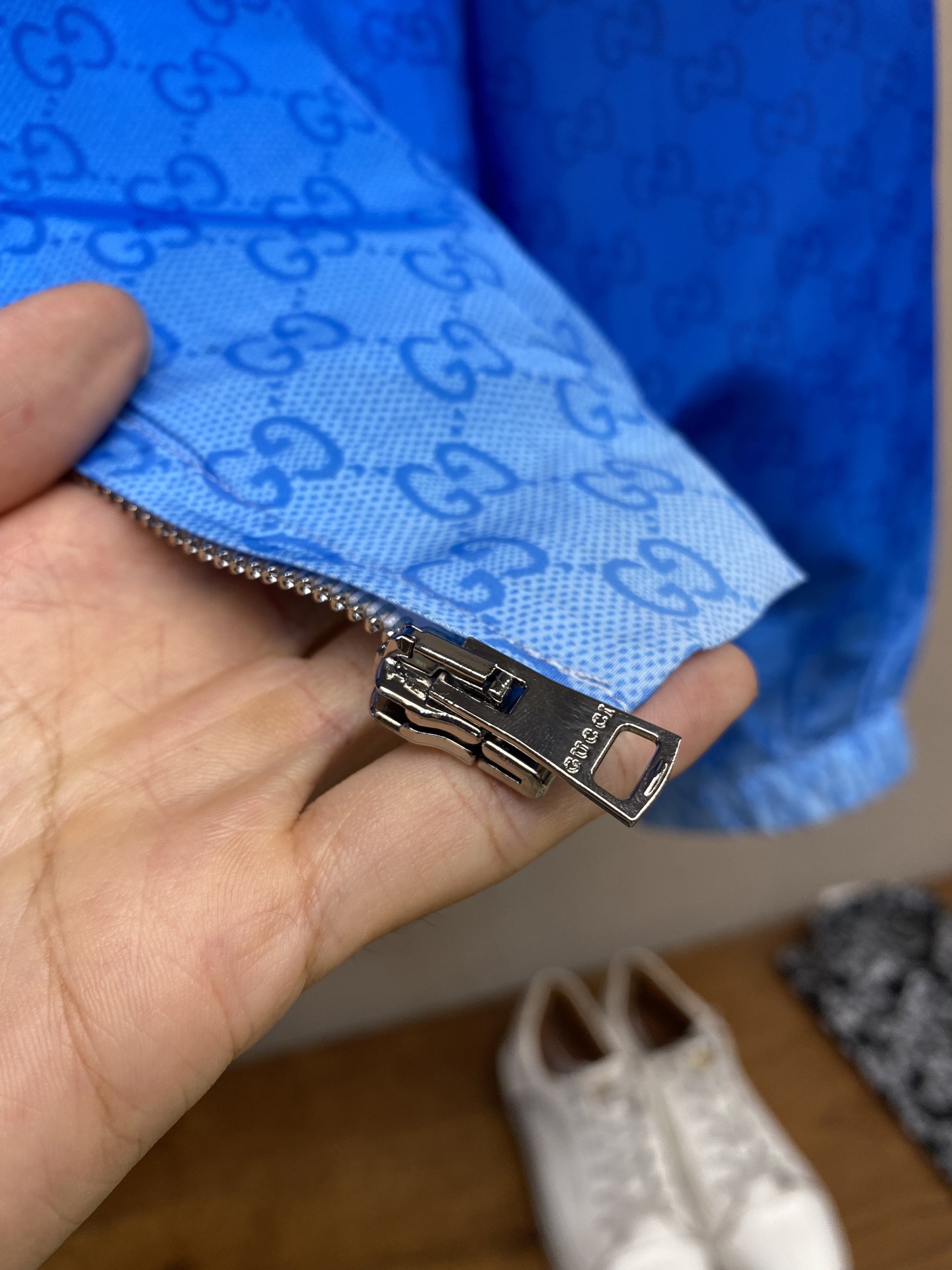 🌟🌟Gucci，  25ss早秋新款品牌呈现多款渐变色配色，凸显面料质感和颇具辨识度的GG图案。这款可折