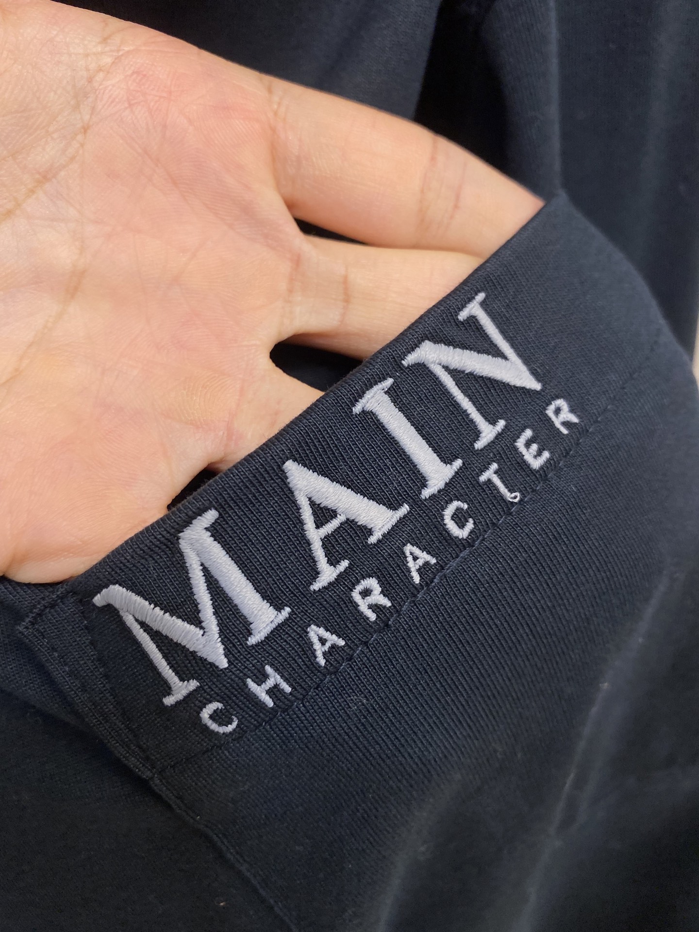 🌟🌟Balenciaga、巴黎MAIN衬衫

面料采用32支紧密赛络纺210g，配套1x1十字架螺纹28