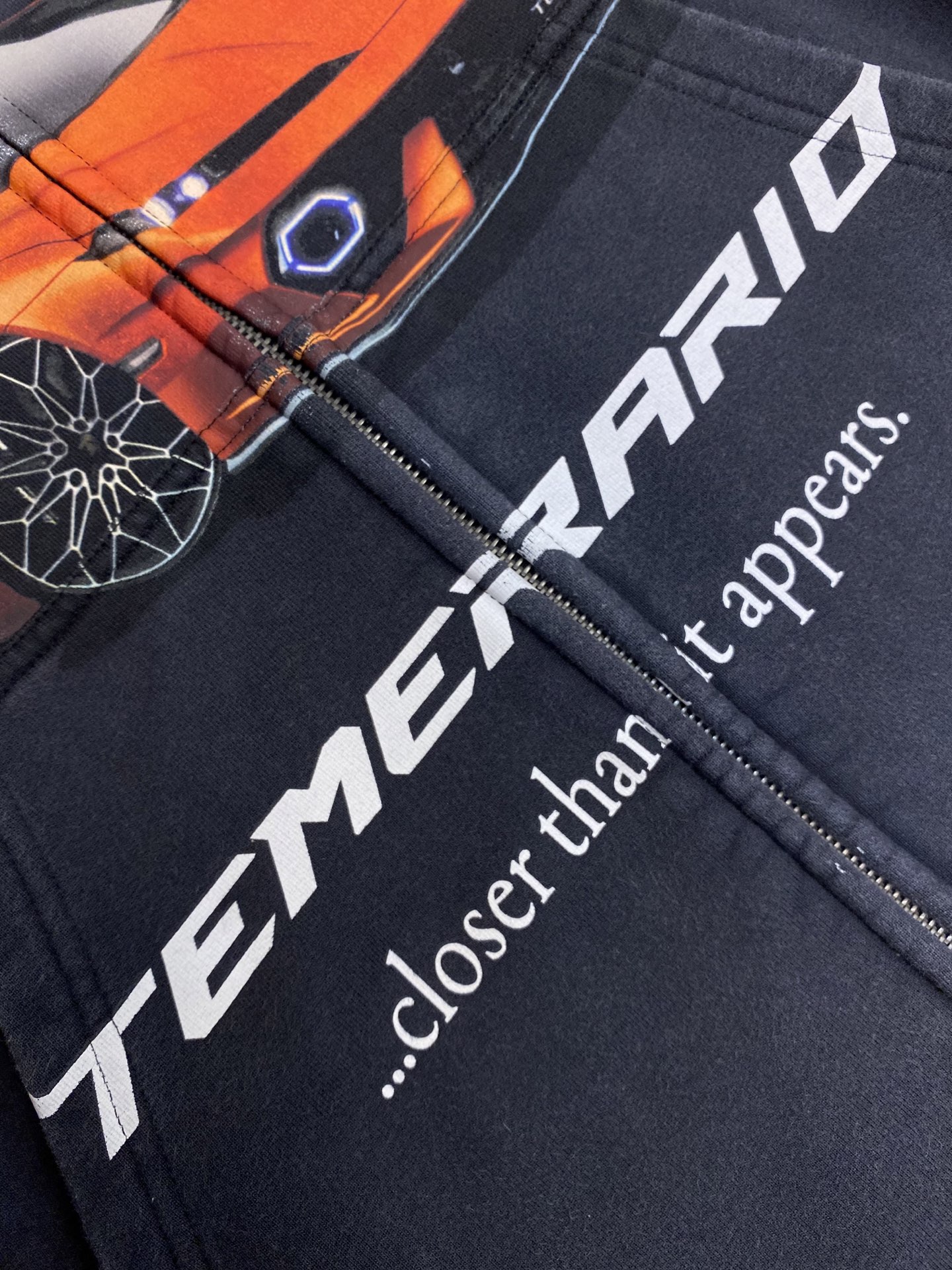 🌟🌟Balenciaga，BLCG汽车拉链连帽卫衣
采用纯棉材质，穿上身超级舒服，那种柔软亲肤的感觉，特